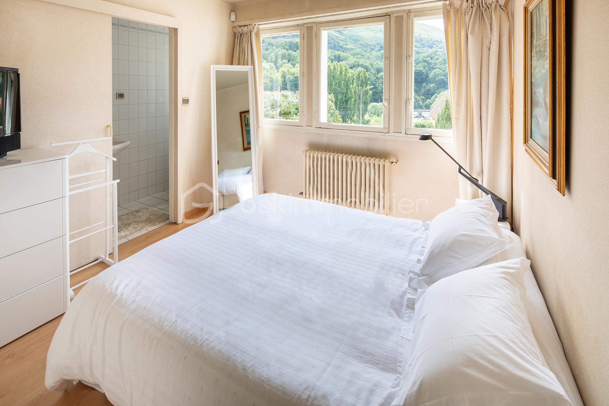 Maison d architecte de 310,80 m² - 14iad 2.jpg