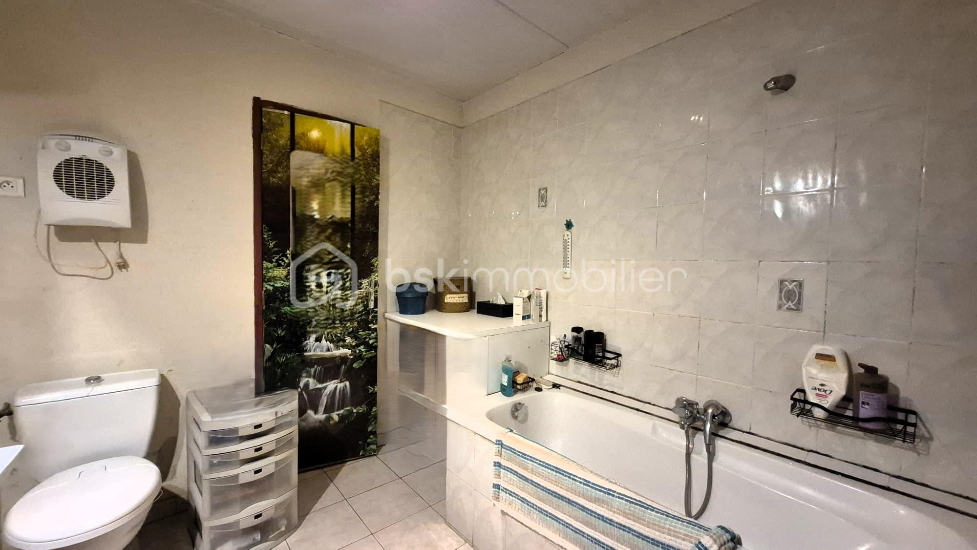 Maison ancienne de 165 m² - WhatsApp Image 2025-11-23 à 14.52.22_3ef93bb9.jpg