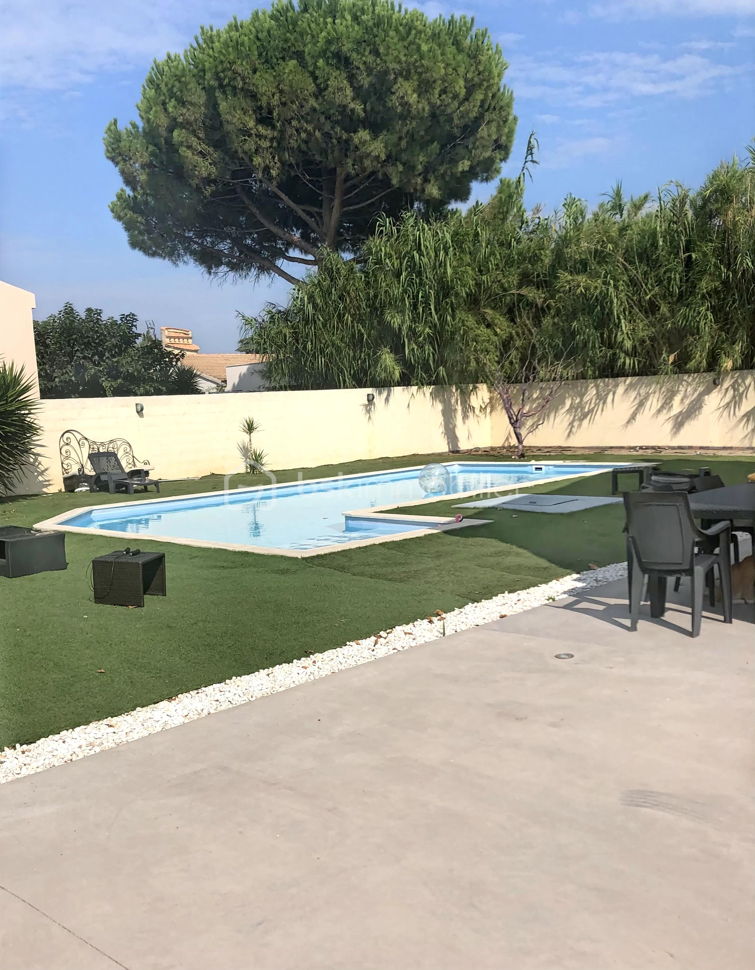 Maison de 170 m² - liloo-downloaderEf8nsZ