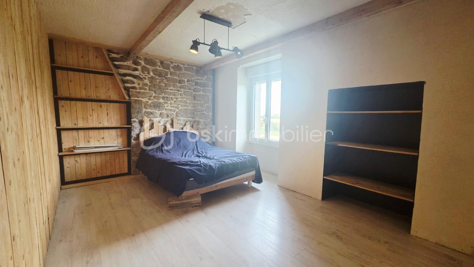 Maison en pierre de 125 m² - WhatsApp Image 2025-10-09 à 13.22.28_c6235cca.jpg