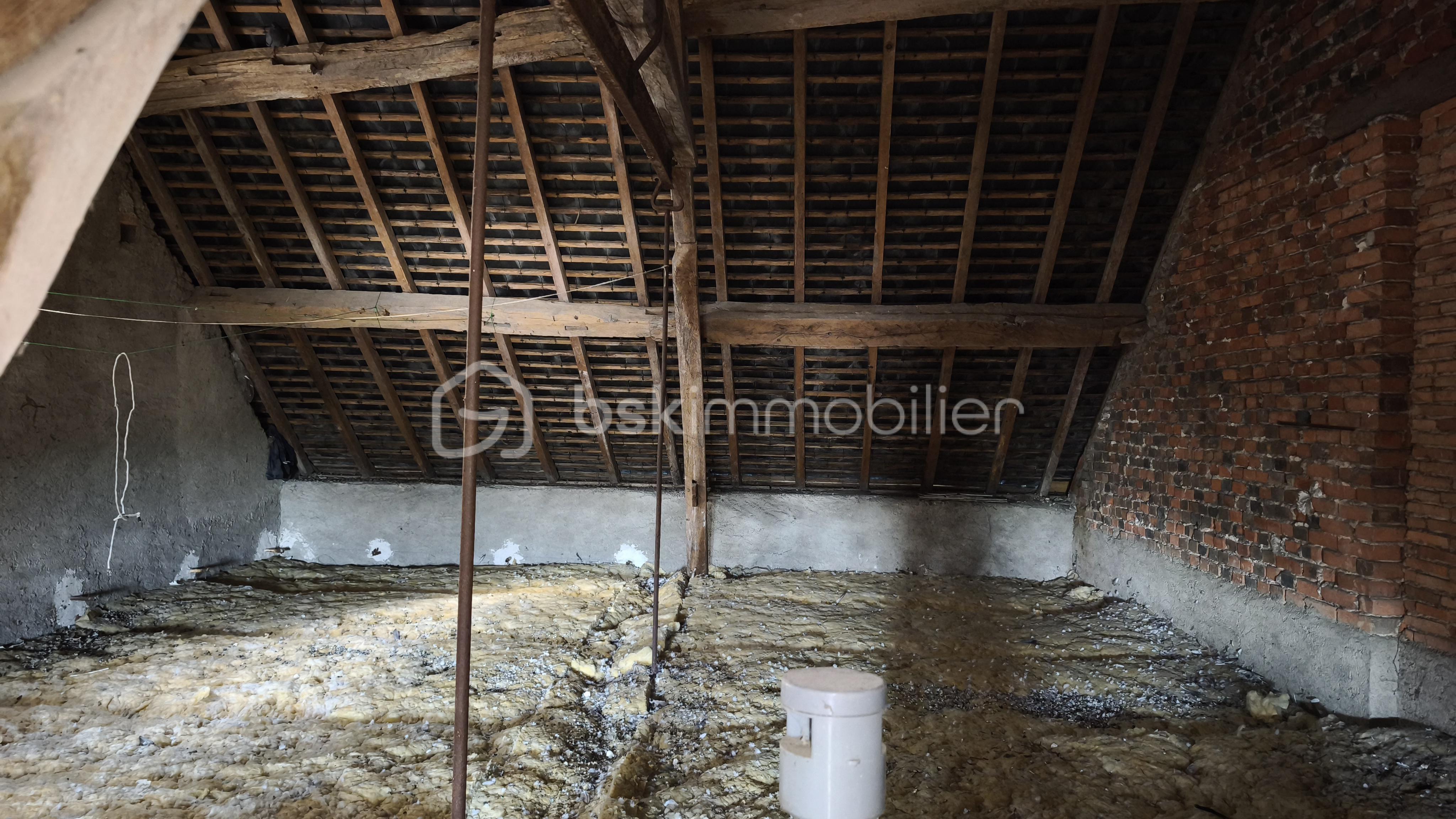 Maison traditionnelle de 122 m² - 1758637232797.jpg