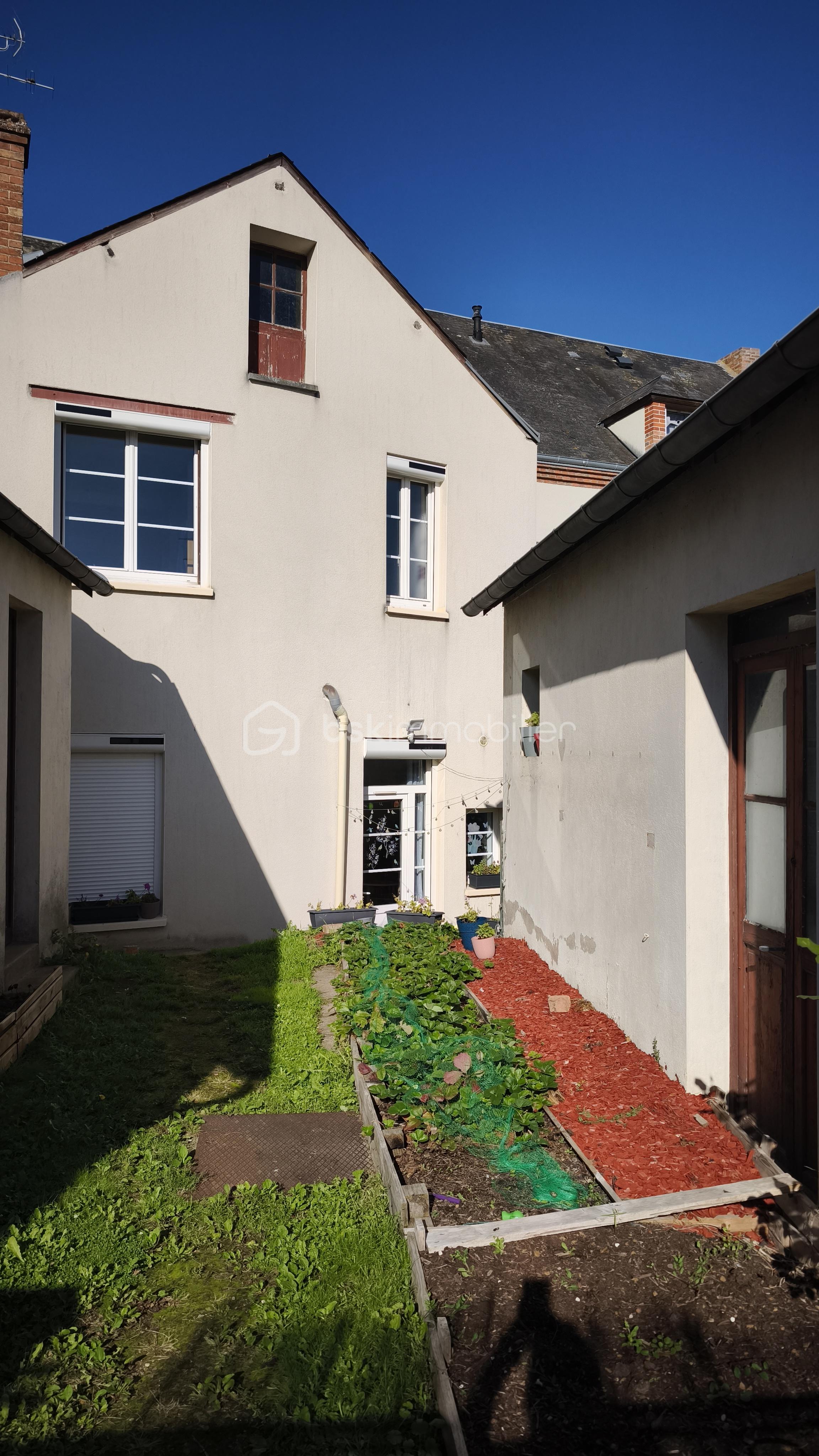 Maison traditionnelle de 122 m² - 1758636932411.jpg