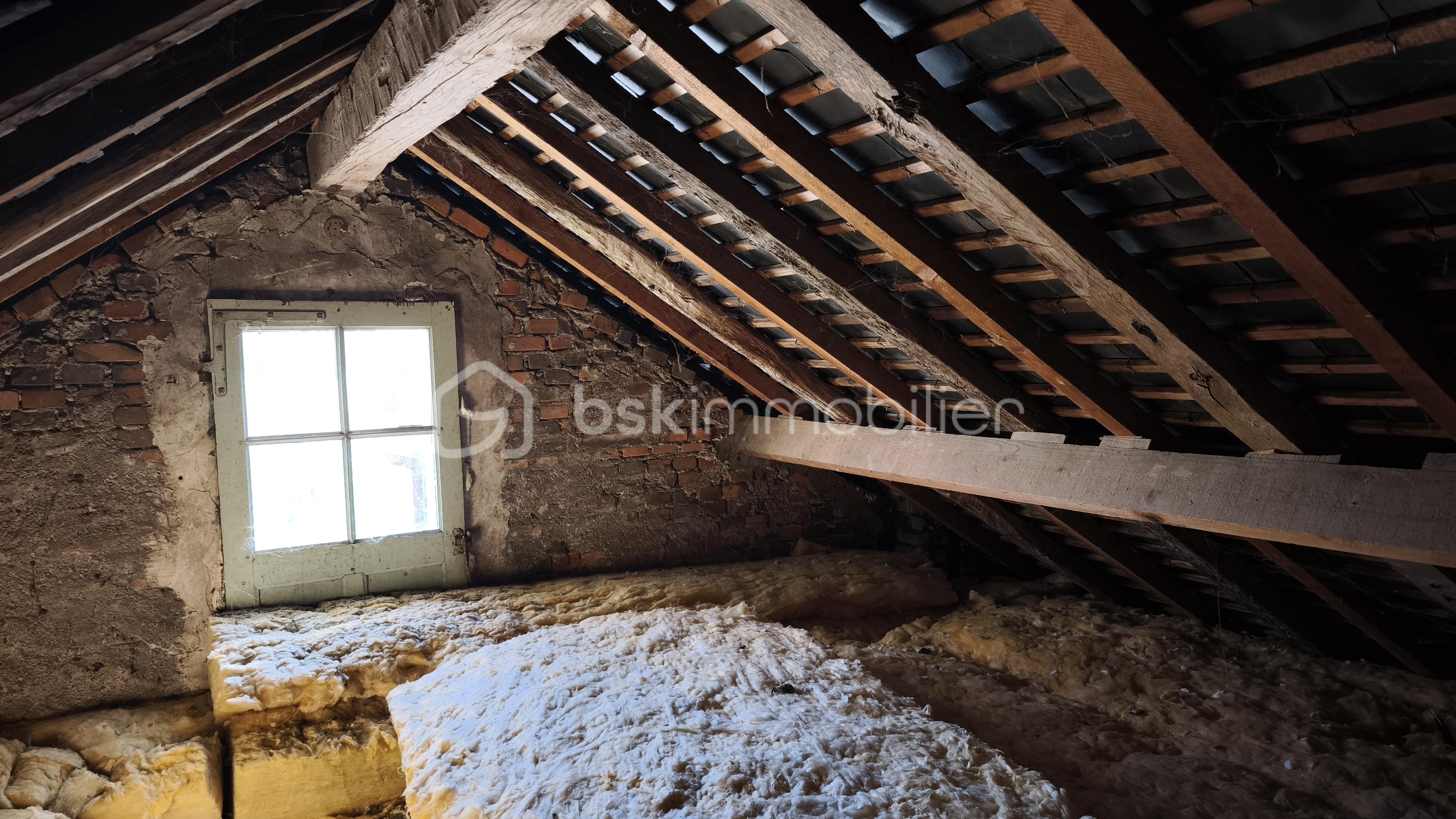 Maison traditionnelle de 122 m² - 1758637232789.jpg