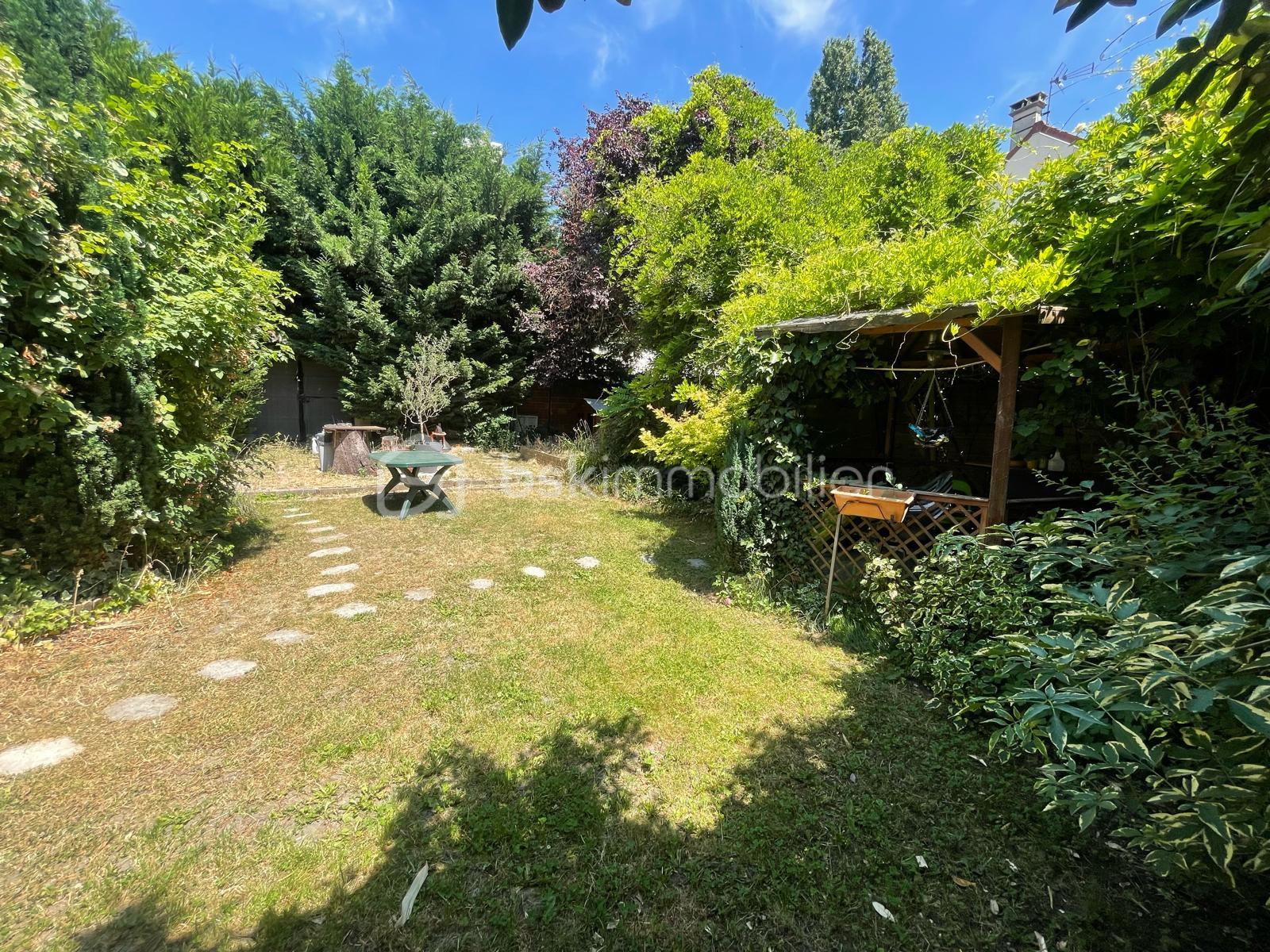 Maison de 100 m² - IMG-20250622-WA0009.jpg