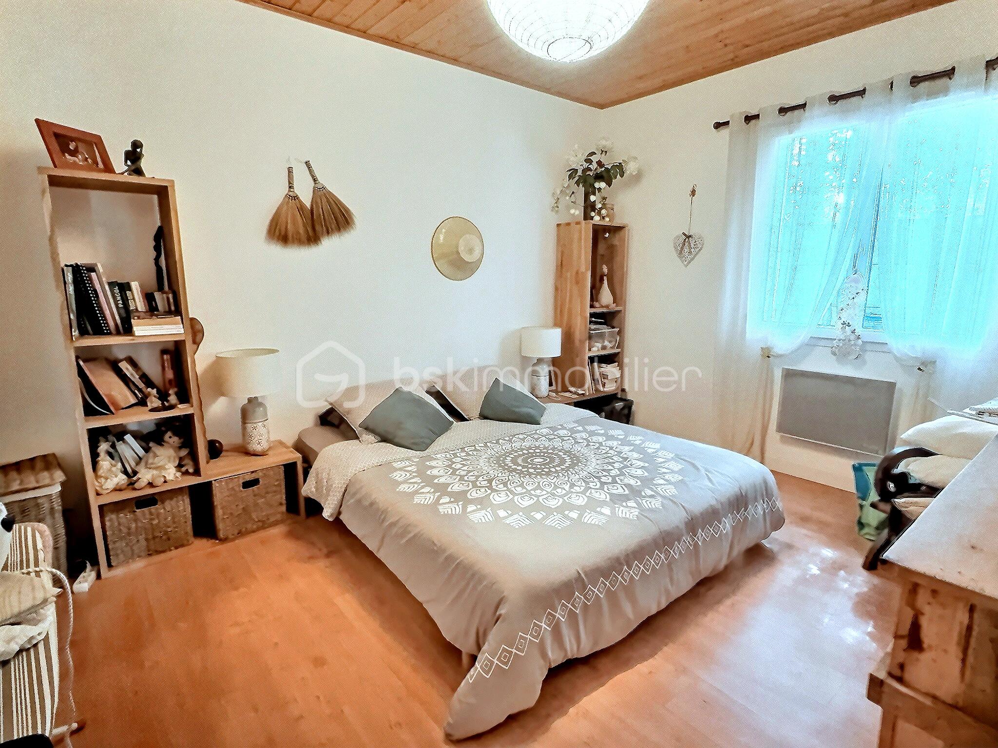 Maison de 163 m² - d9e7199a-1a09-42e0-8e36-638ab09380a4.jpg