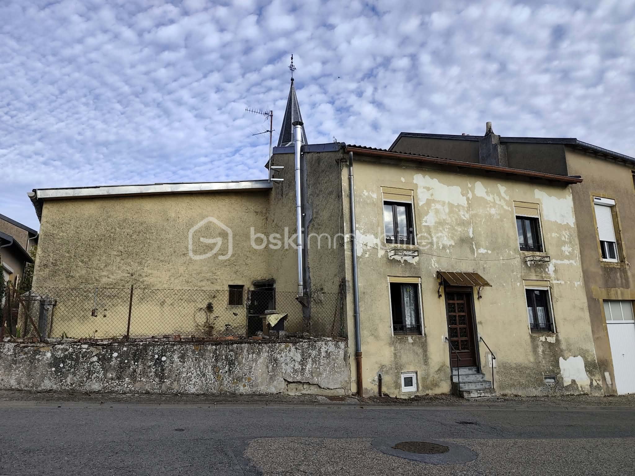 Maison 4 pièces 70 m² · à Orny · 70 m² · 130 000 €