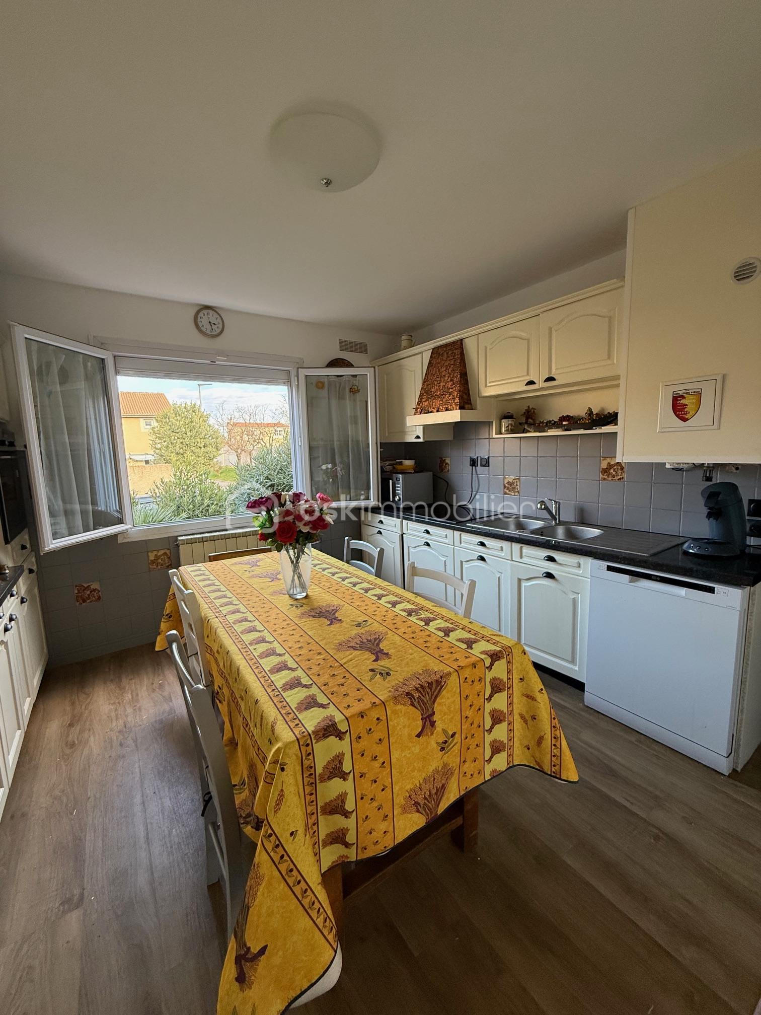 Maison de 110 m² - PHOTO15.jpg