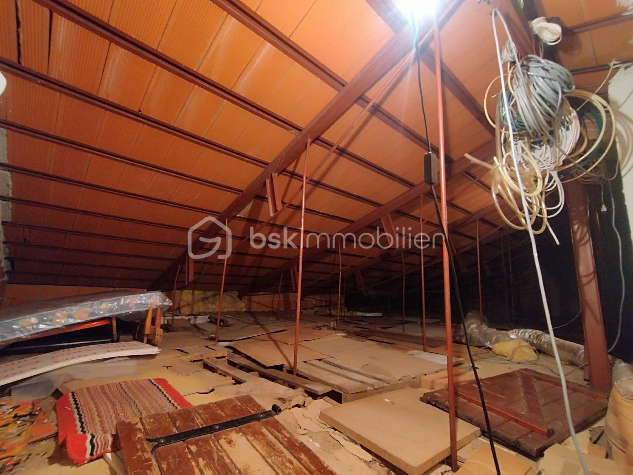 Maison de 91 m² - 8d05fd19-810b-4ff5-bf9a-c090fa404888.jpg