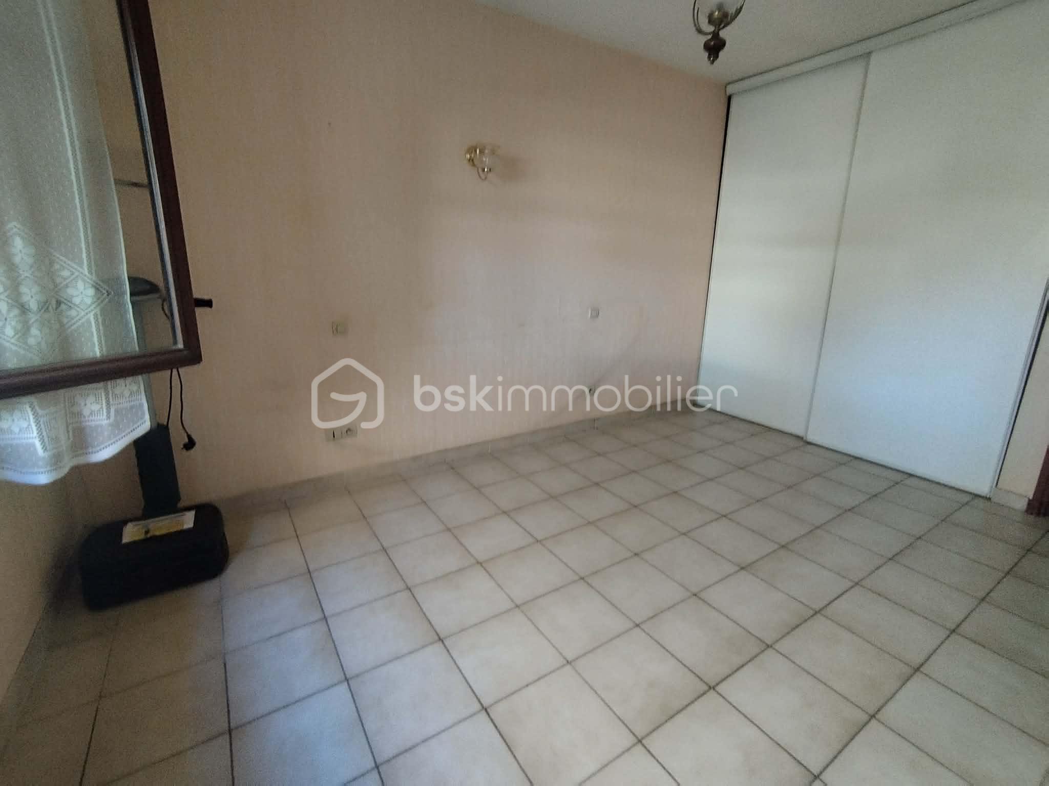 Maison de 91 m² - 6f62c304-eacd-4c90-a790-3b88920e1372.jpg