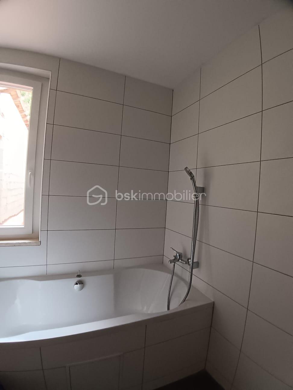 Appartement de 92,28 m² - IMG-20250907-WA0009.jpg