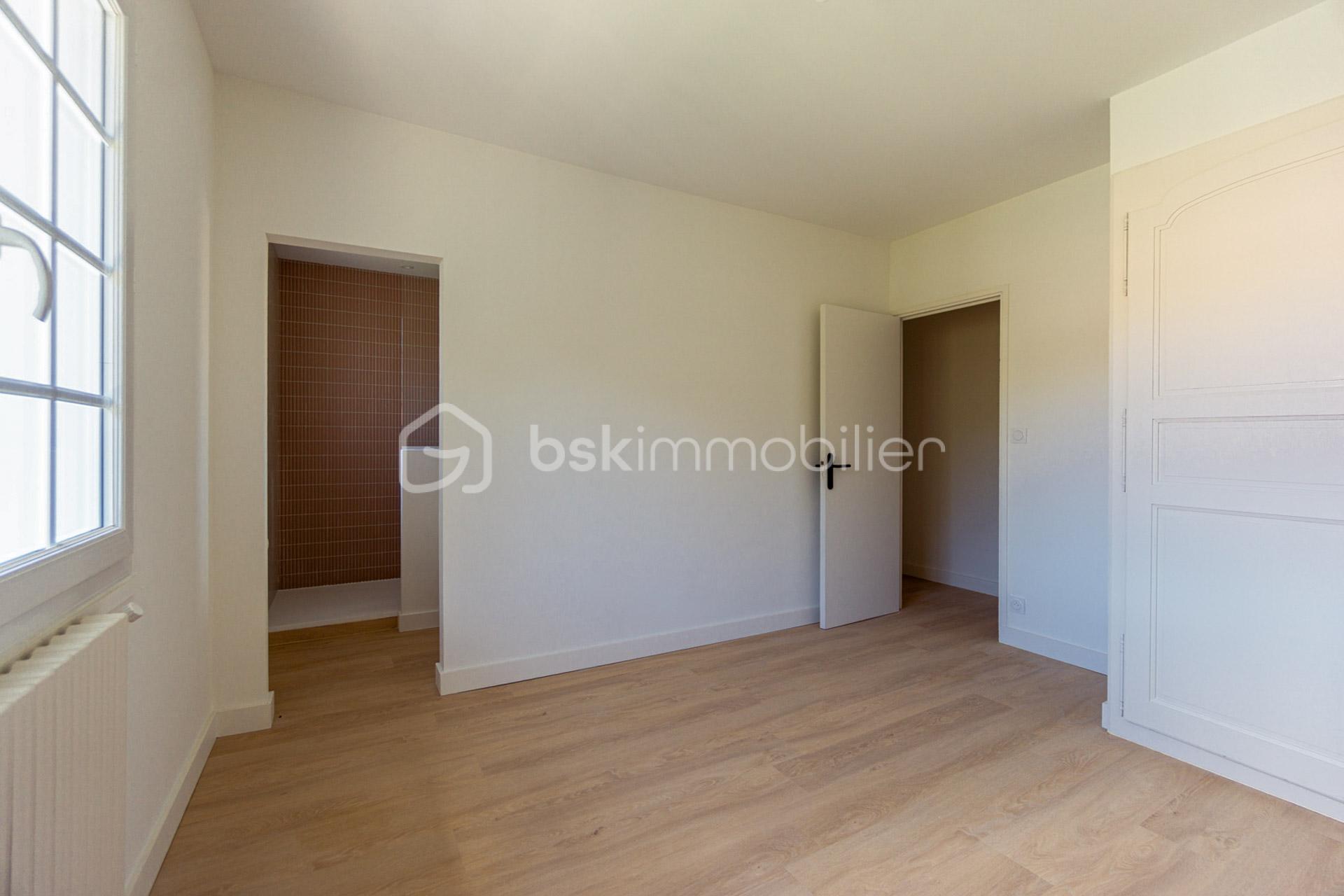 Appartement de 120 m² - 1920-25.jpg