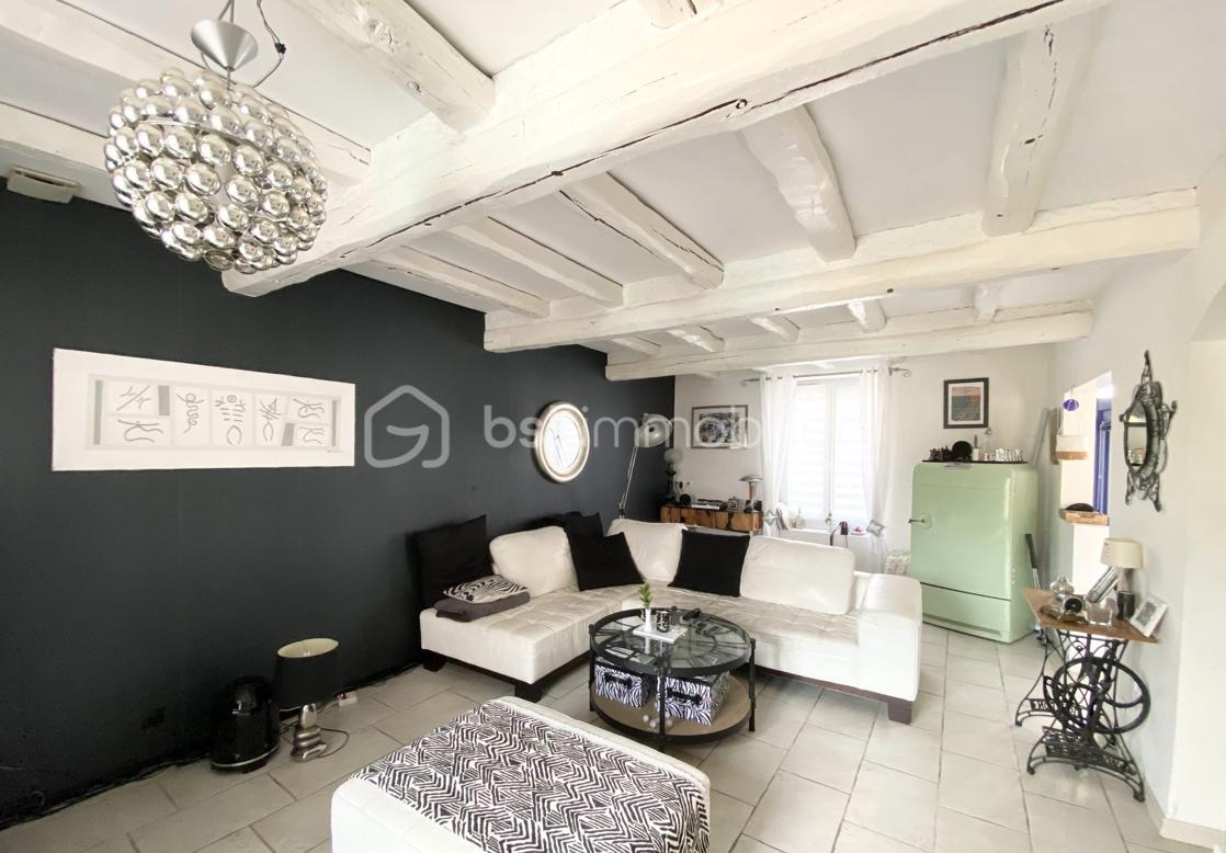 Maison de 180 m² - Lesches photo sejour.png