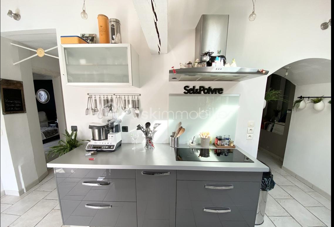 Maison de 180 m² - Lesches  cuisine 2.png