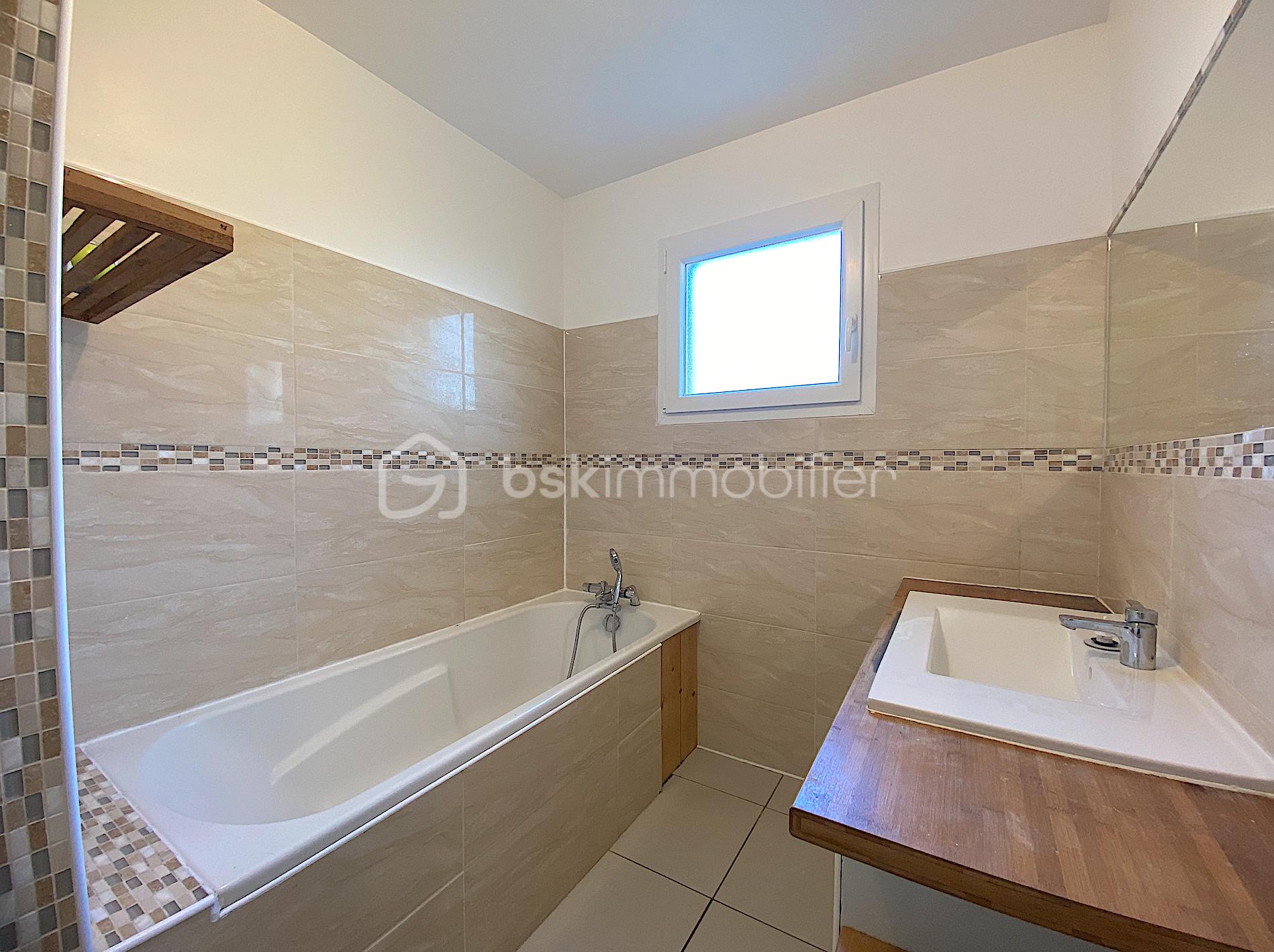 Maison de 100 m² - Capture d’écran 2025-12-29 à 13.48.27.png