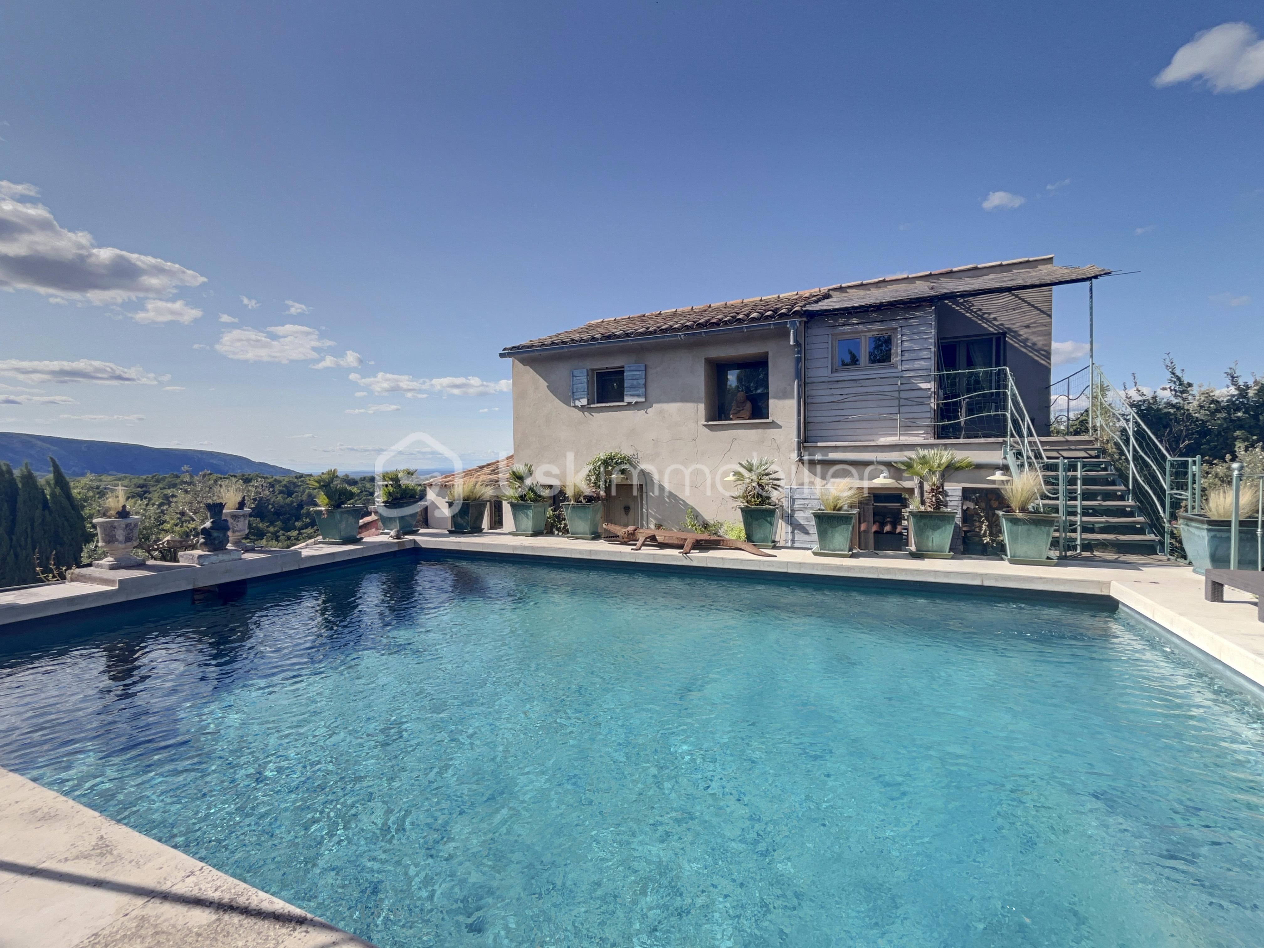 Maison provencale de 186 m² - 5E2BC85A-B730-7D3A-5A18-A5122F7CFF1B.jpg