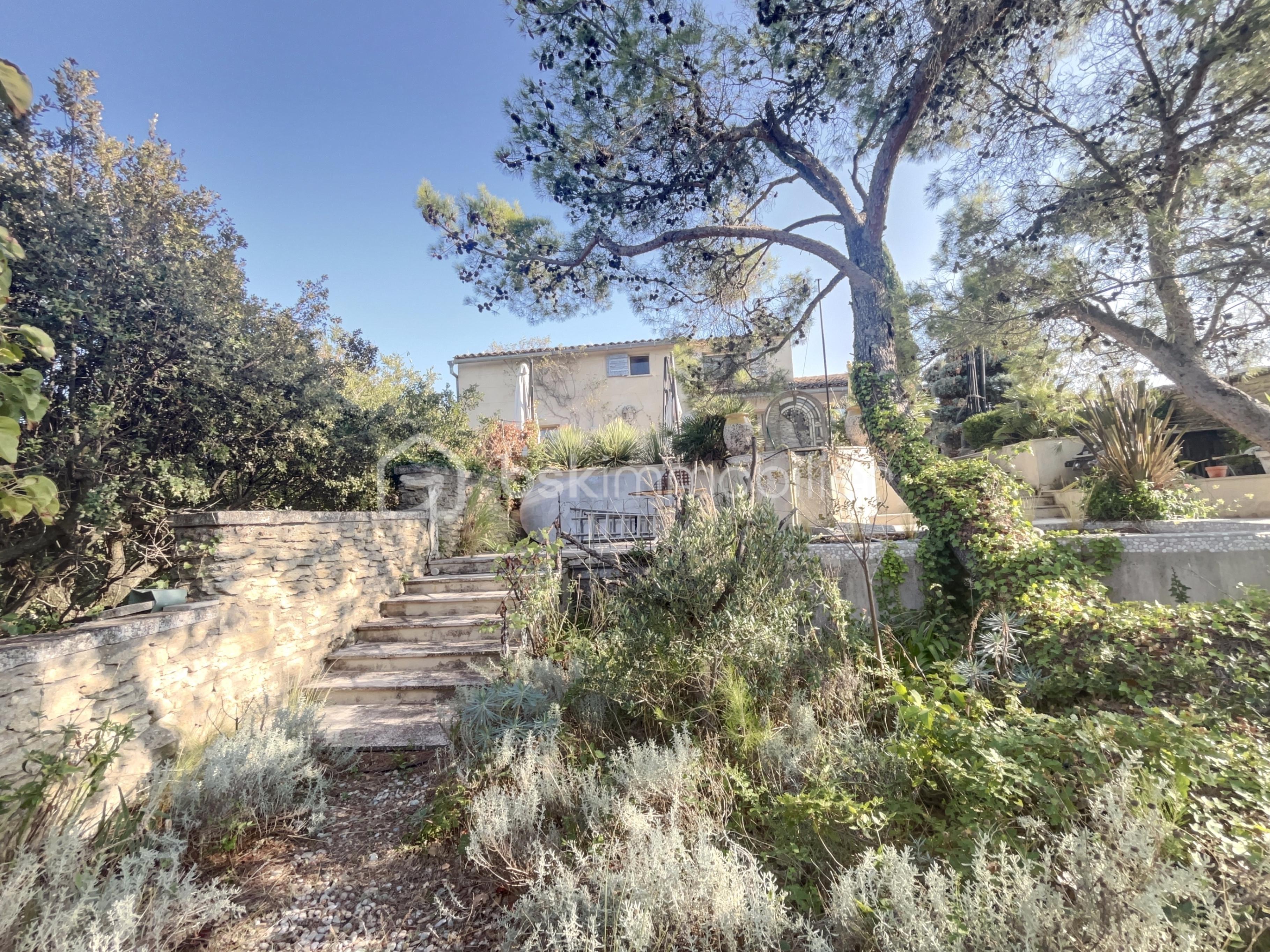 Maison provencale de 186 m² - 0E315B63-8C4C-58A3-8C7F-8169561F6A97.jpg