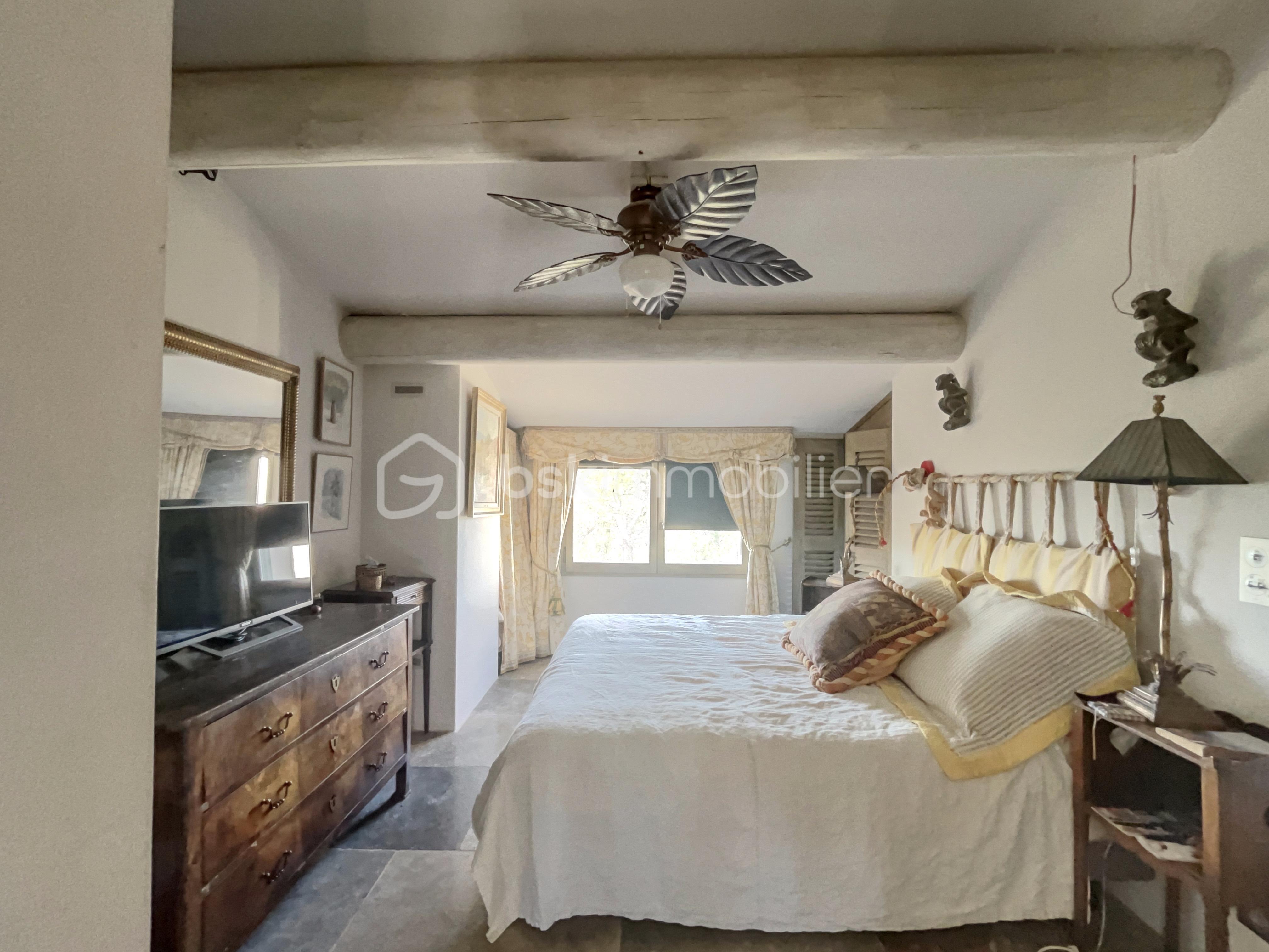 Maison provencale de 186 m² - 4BAD4EC2-55D0-5FAC-1577-A4C0BBDC8DFE.jpg