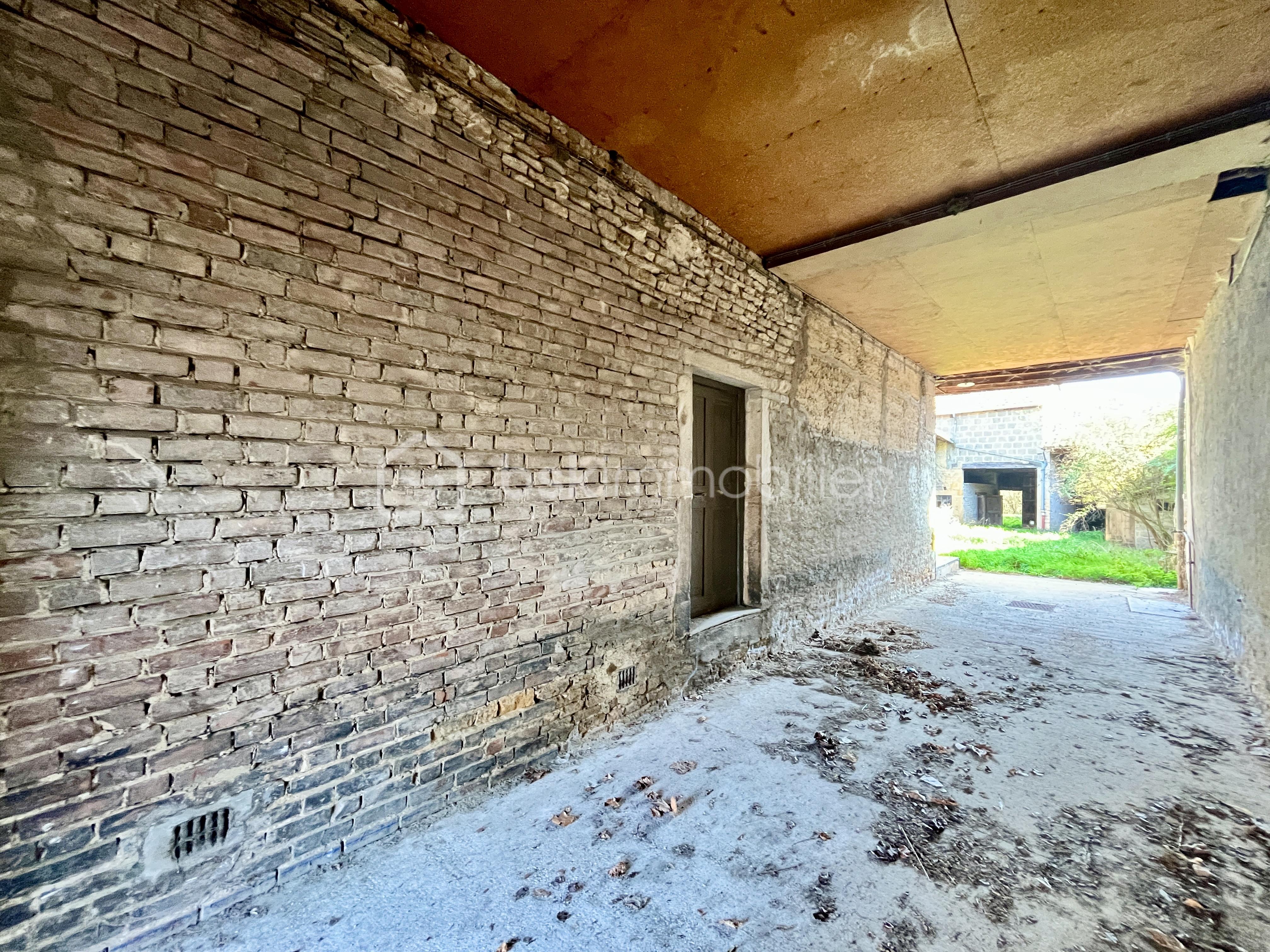 Immeuble de 264 m² - IMG_2952 2.jpg