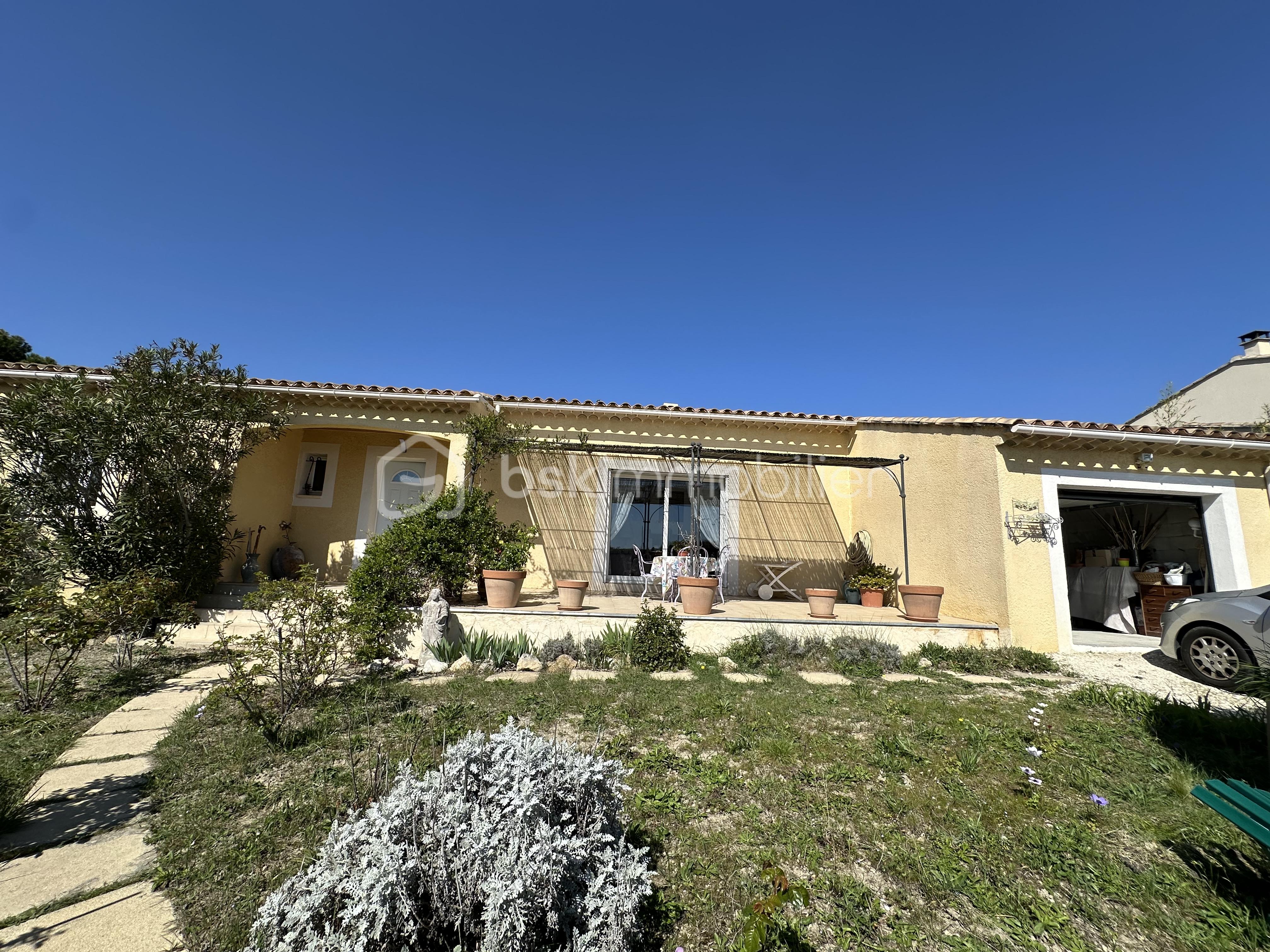 maison face vinsobres de loin.JPG