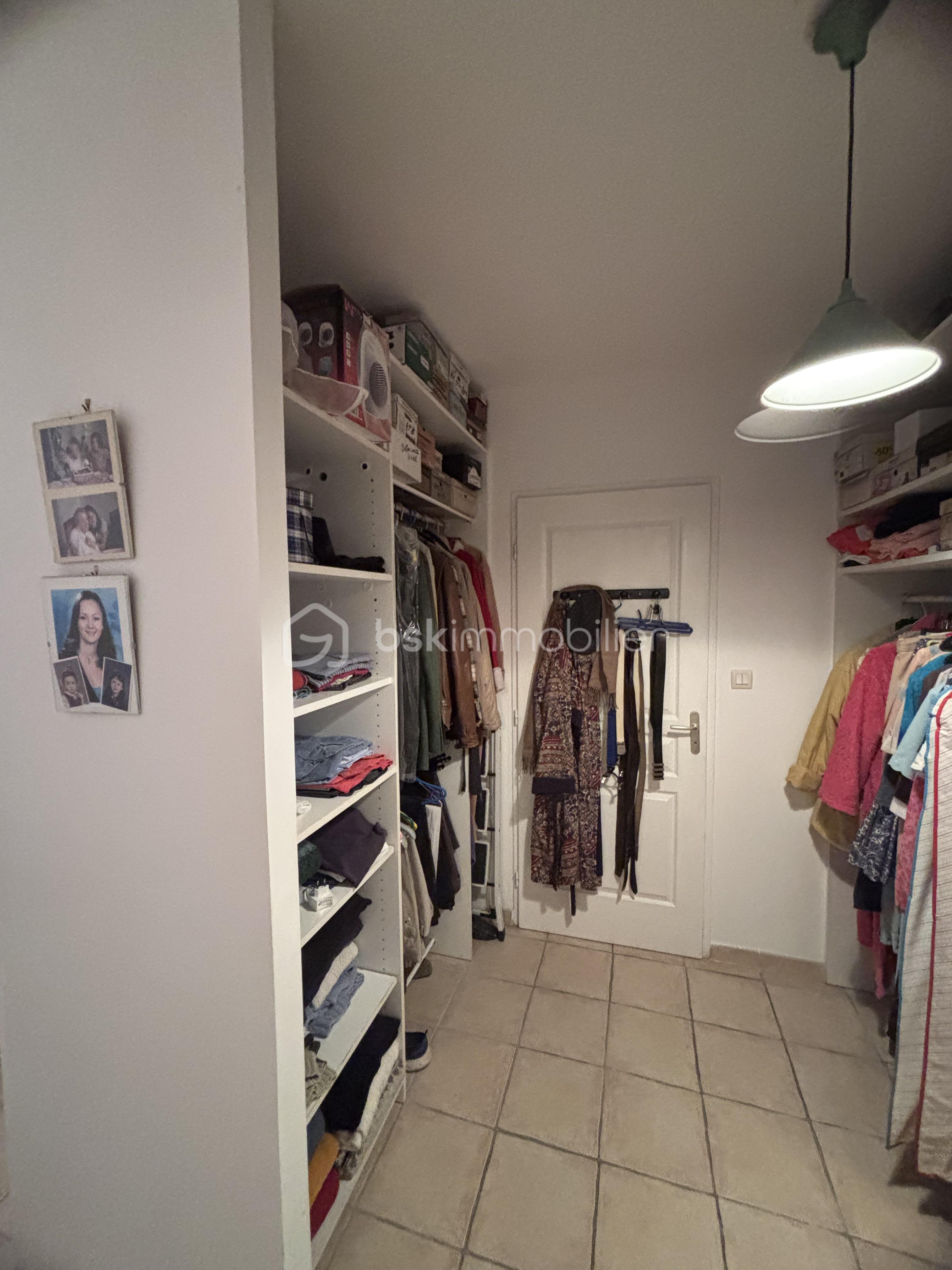 Villa de 117 m² - dressing.jpeg