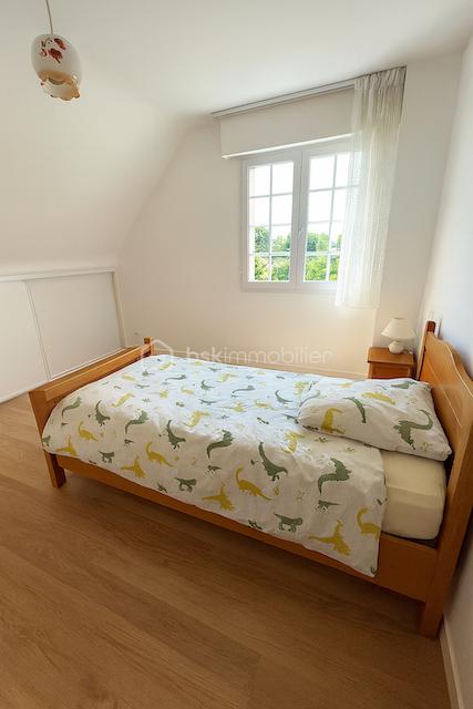 Maison de village de 135 m² - ChatGPT Image 1 déc. 2025 à 13_30_23.png