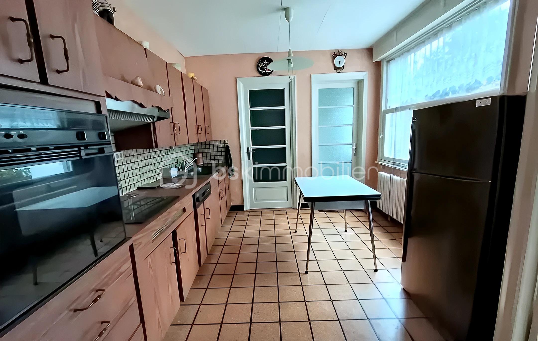 Maison traditionnelle de 107,25 m² - HB CATH CUIS OK en l etat.jpg