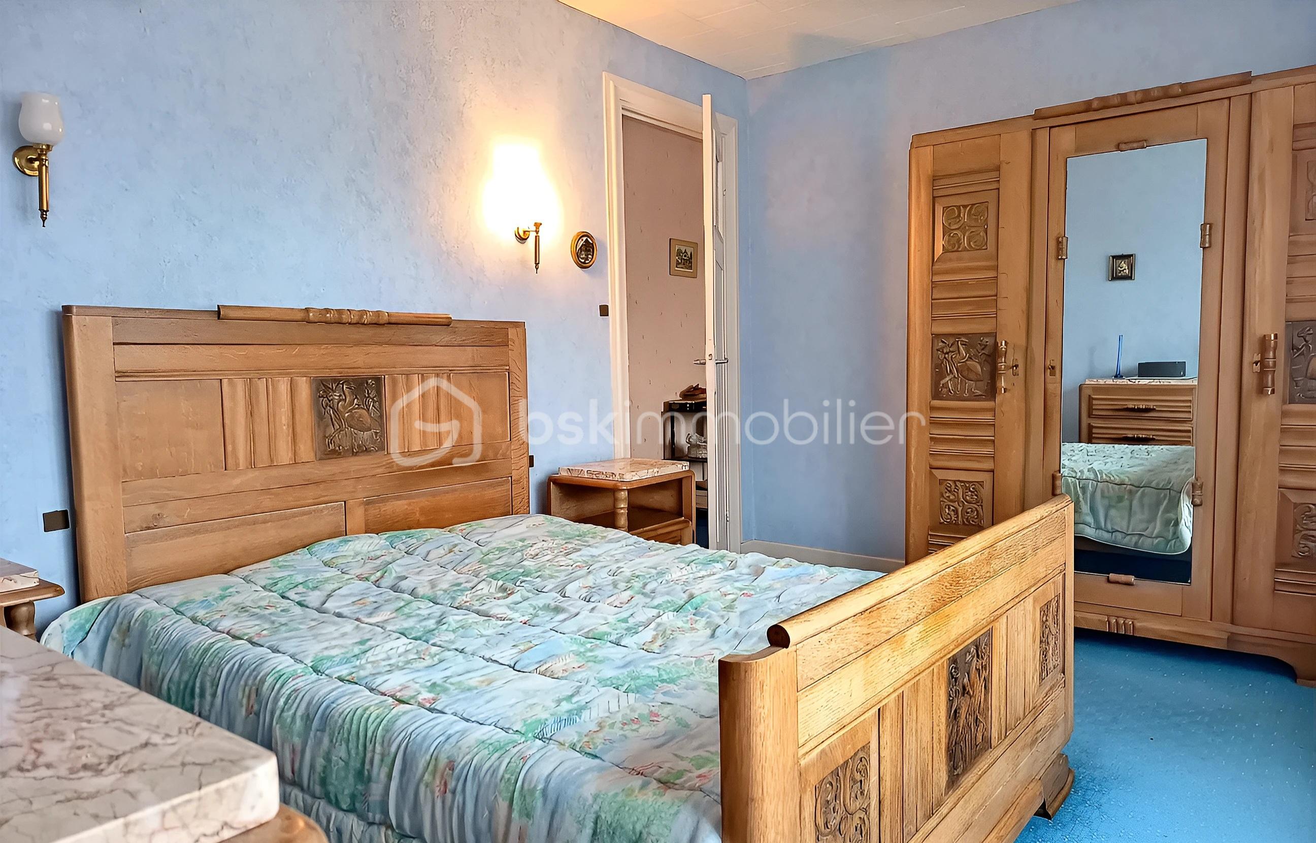 Maison traditionnelle de 107,25 m² - HB CATH gde CH en l etat ok .jpg