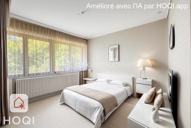 Maison de 300 m² - hoqi-5e21ea60b864423289fd2a87c0319232.jpeg