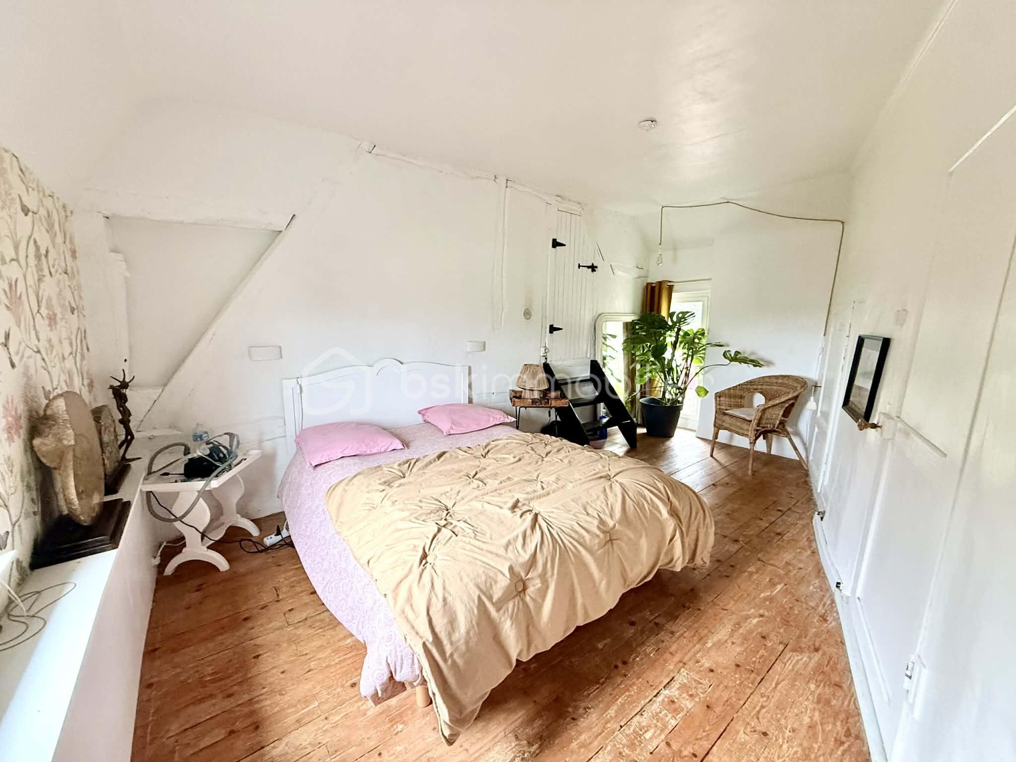 Maison de 110 m² - 01a37a76-ab8d-46a1-aa85-96d07f8b0066.jpg