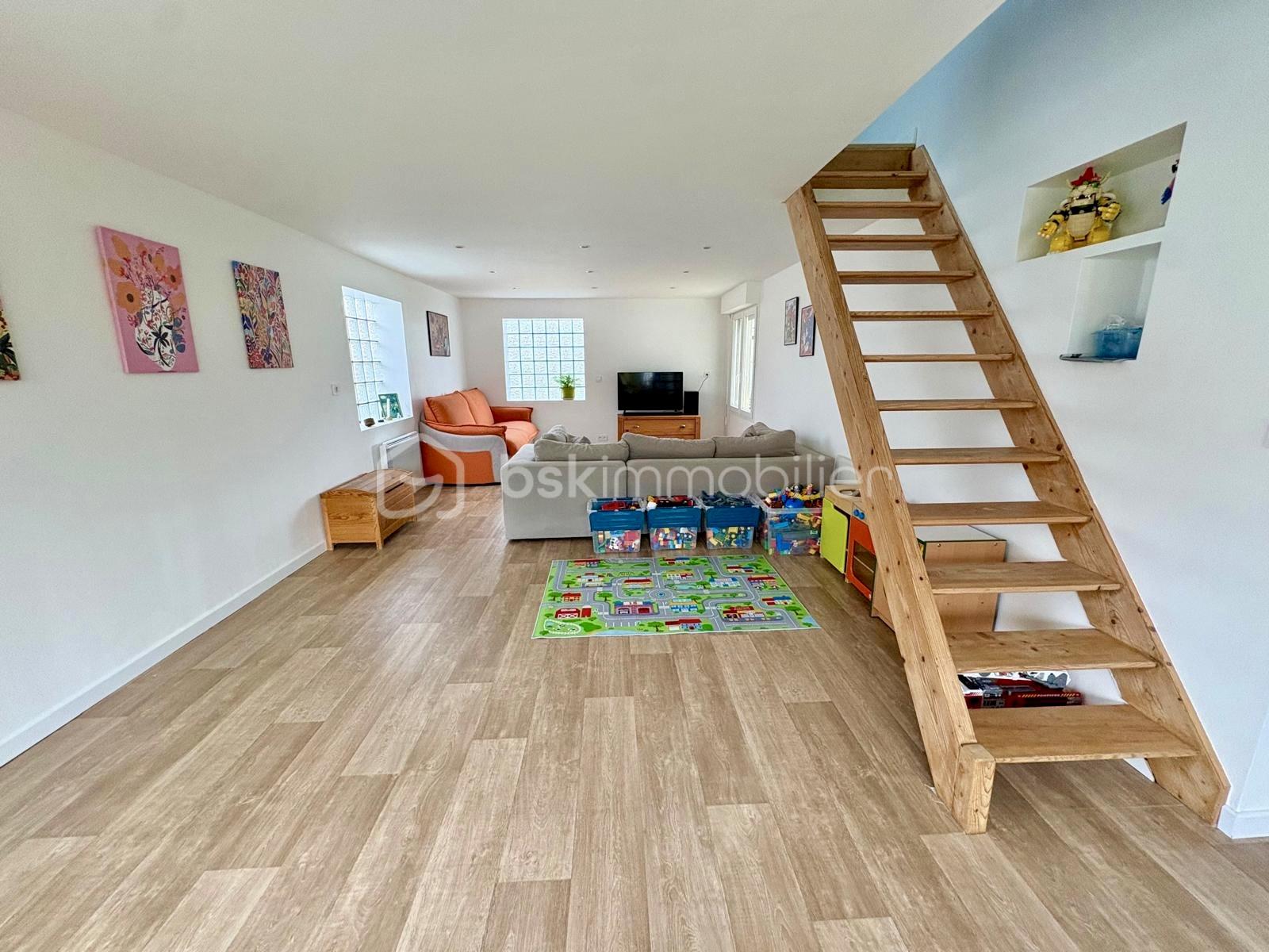 Maison d architecte de 154 m² - salle de jeux 2.jpg