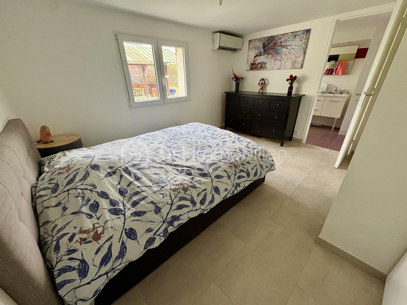 Maison d architecte de 154 m² - chambre mary.jpg