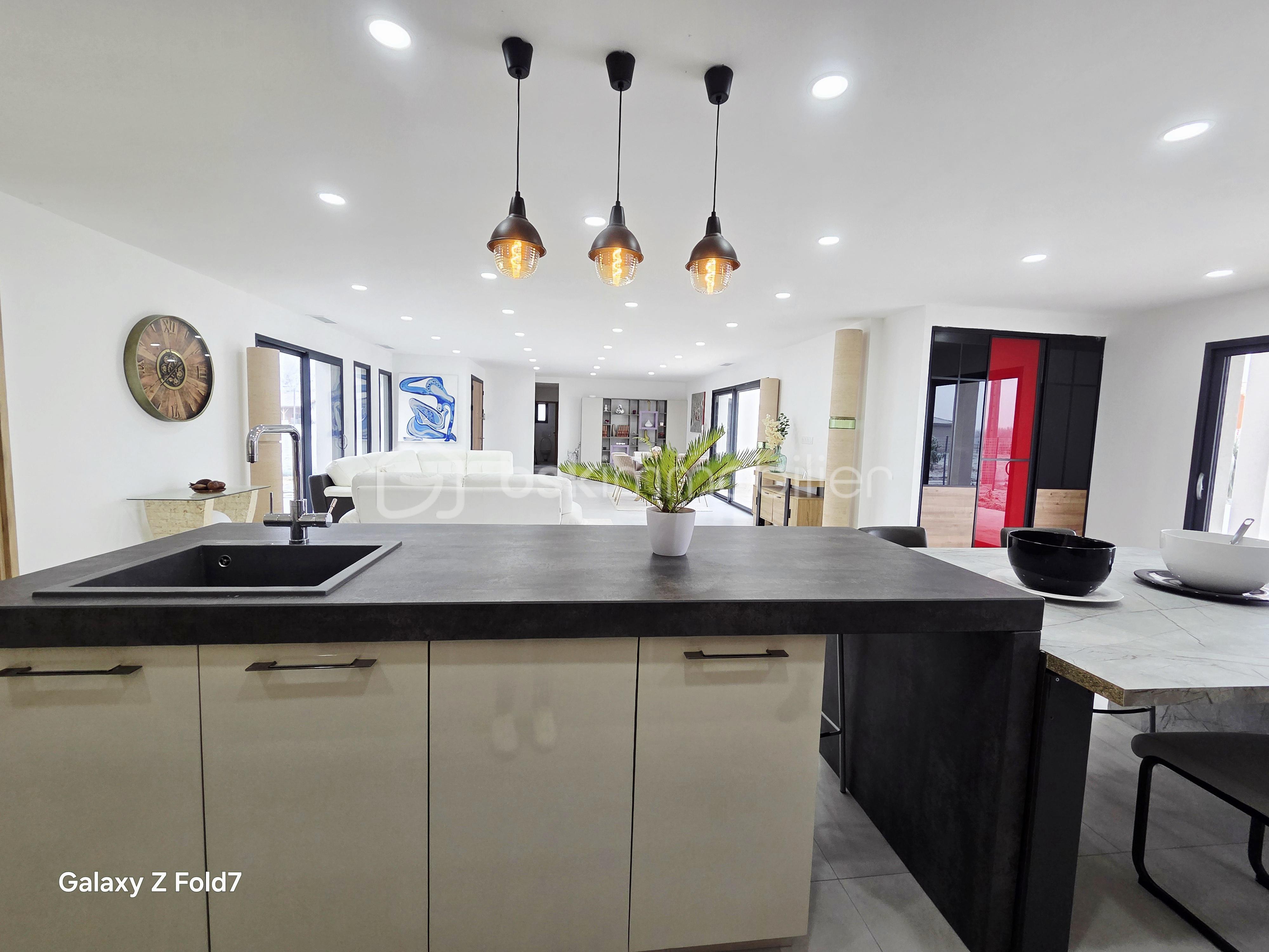 Maison de 166 m² - 20260107_103935.jpg