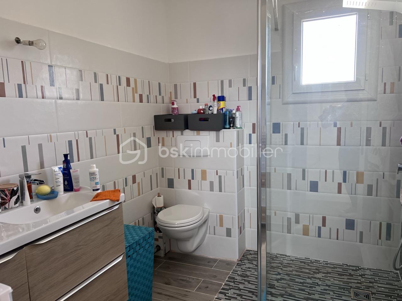 Maison de 88 m² - sde WC.jpeg