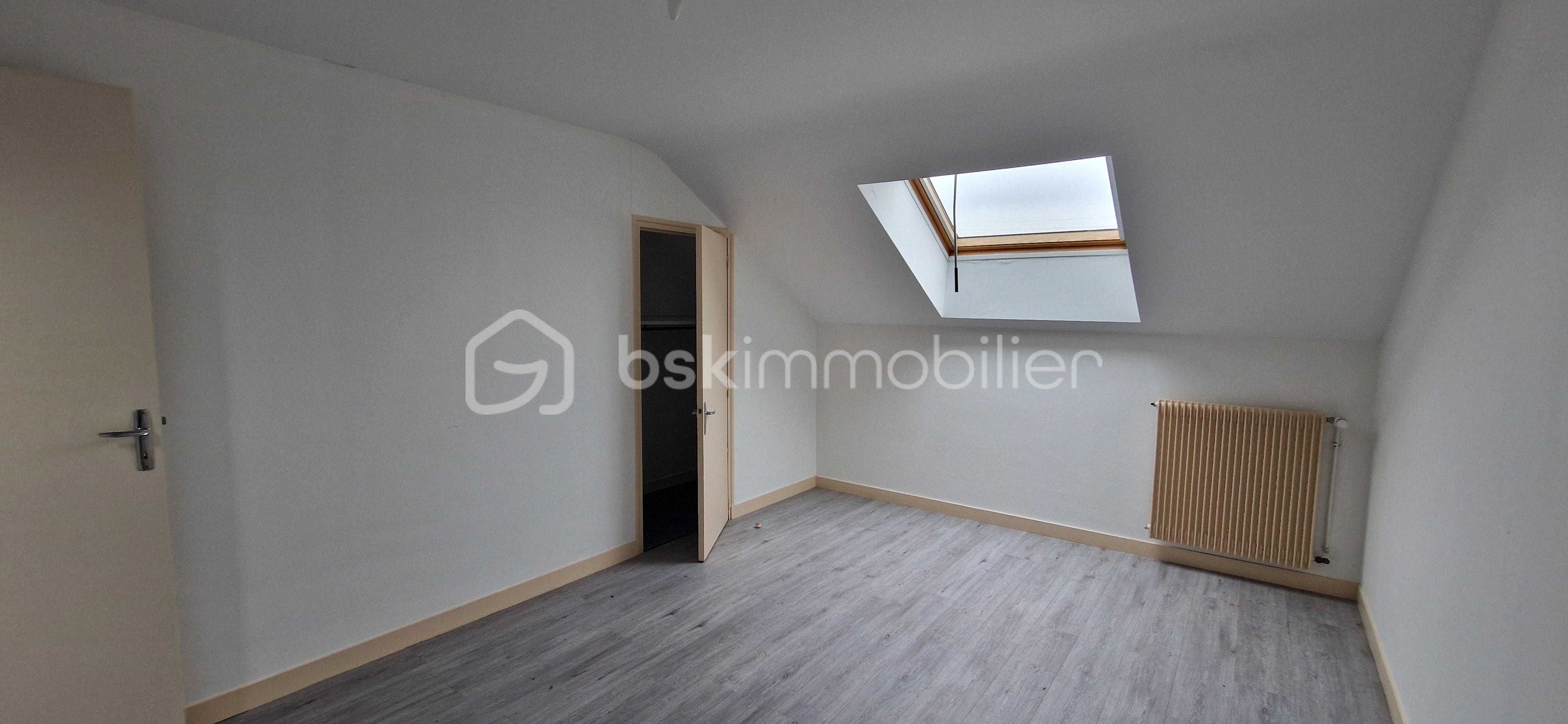 Maison de ville de 106 m² - chambre 2 (2).jpg