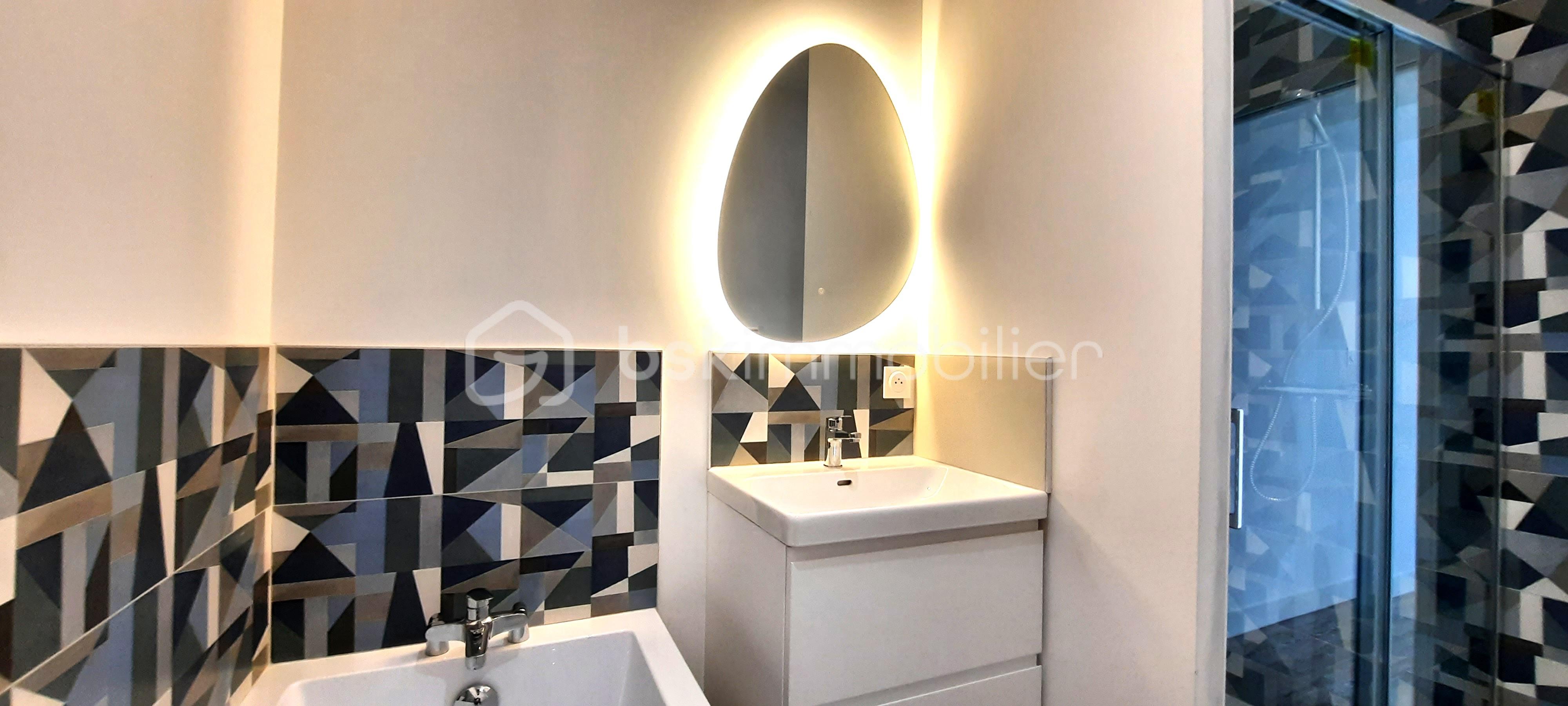 Maison traditionnelle de 96 m² - SDB.jpg