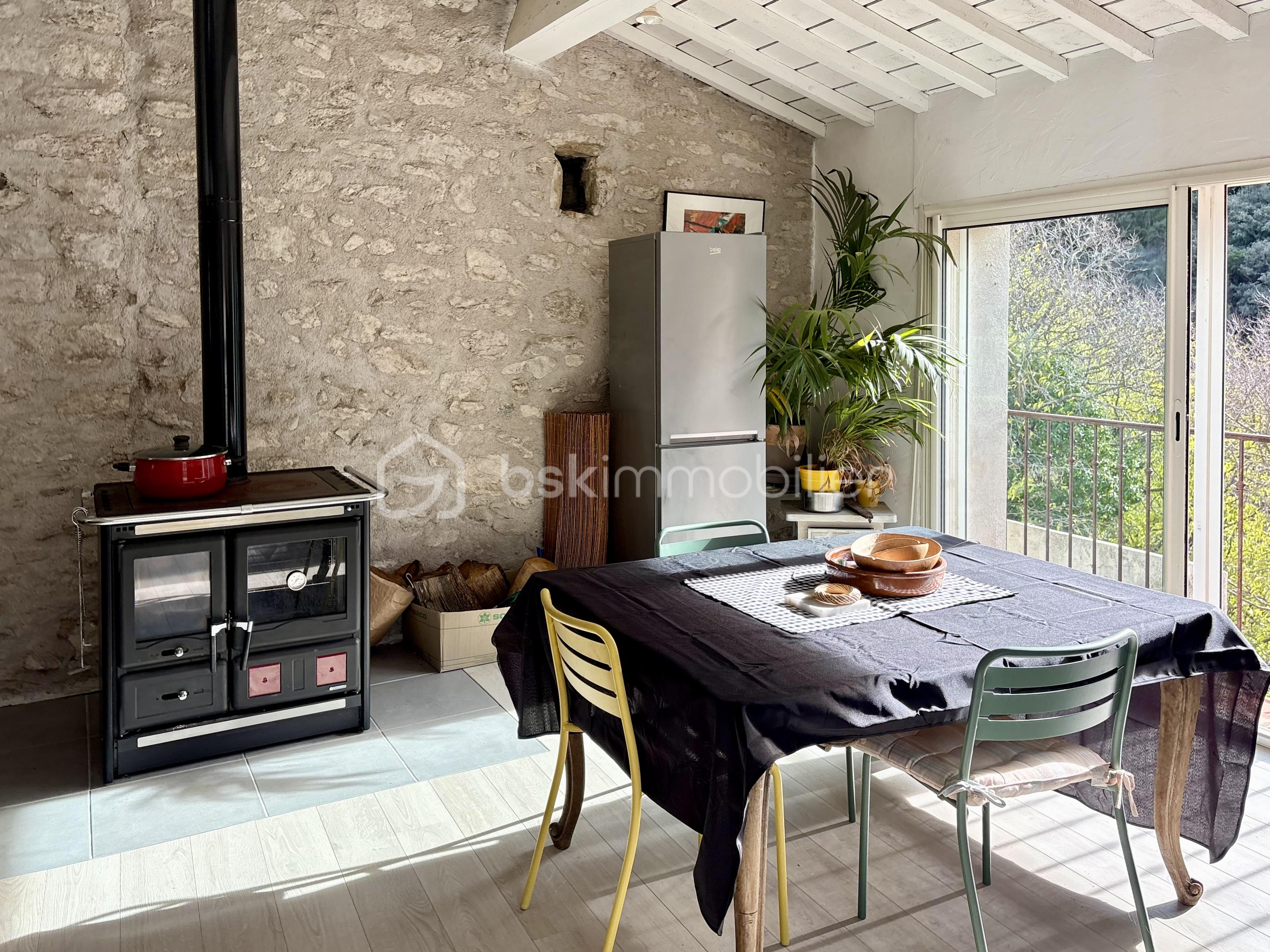 Maison en pierre de 112 m²