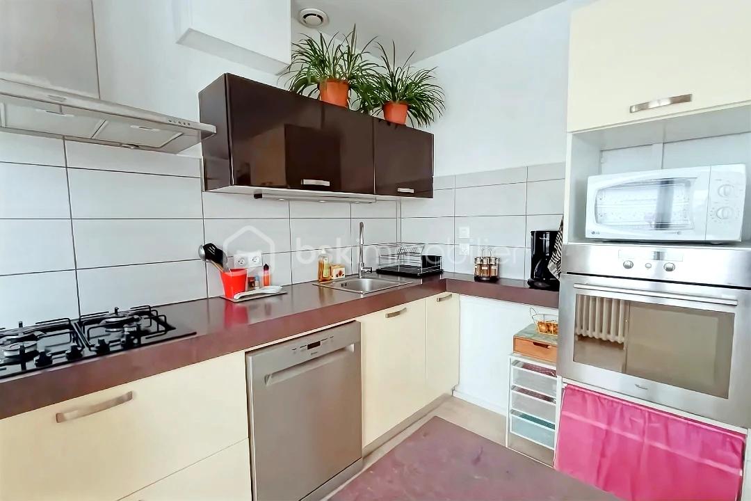 Maison de 155 m² - hoqi-a2e836d521094c0e92e7158105797df1.jpg