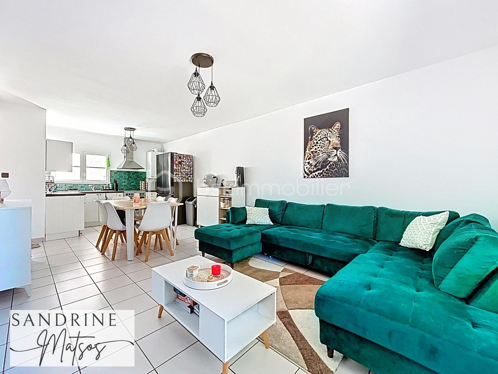 Duplex de 62,74 m² - salon 2.jpg