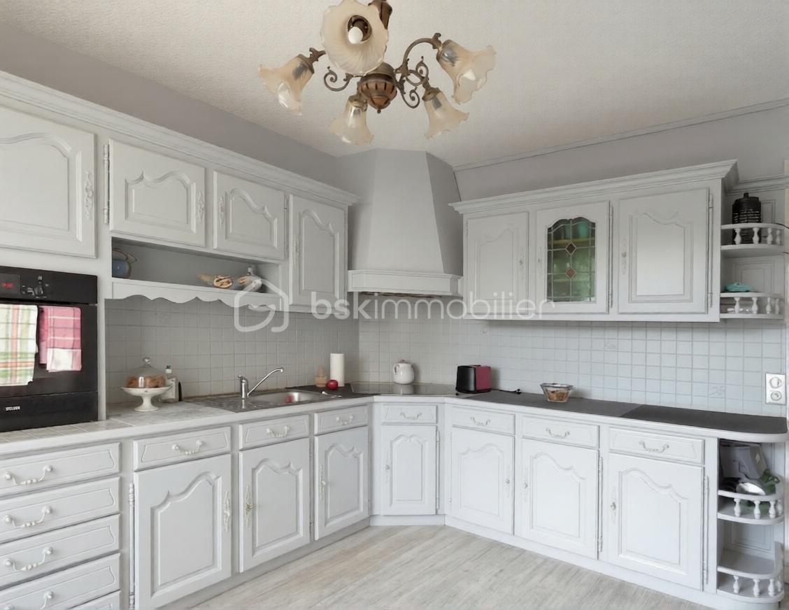 maison a vendre marennes brouage racinet 250000 garage cinq chambres (5).jpg