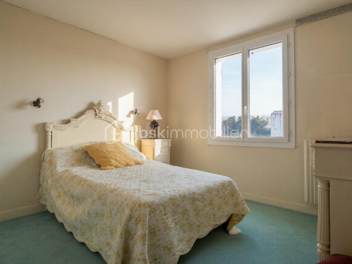 maison a vendre marennes brouage racinet 250000 garage cinq chambres (9).jpg