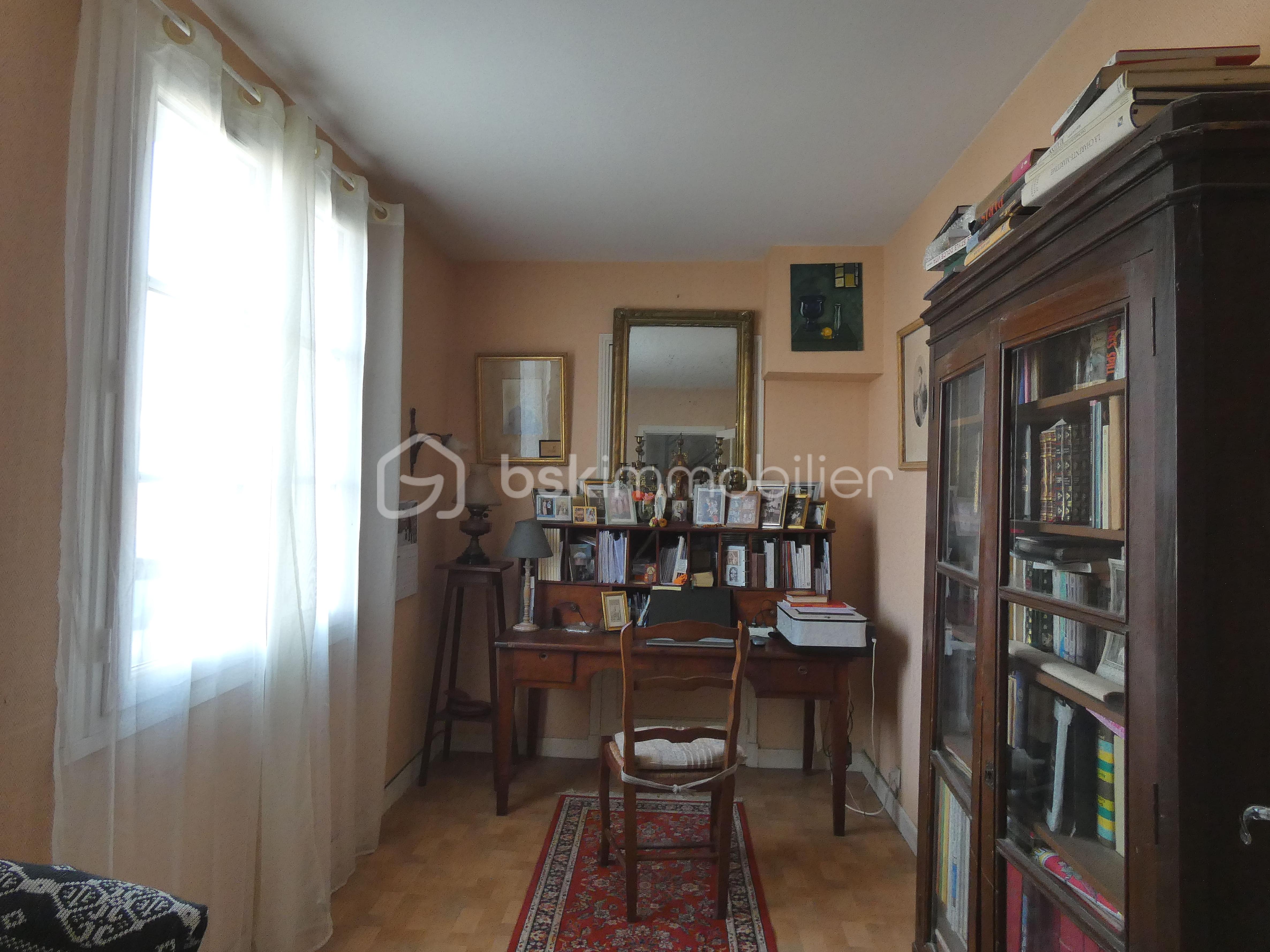 maison a vendre marennes brouage racinet 250000 garage cinq chambres (7).jpg