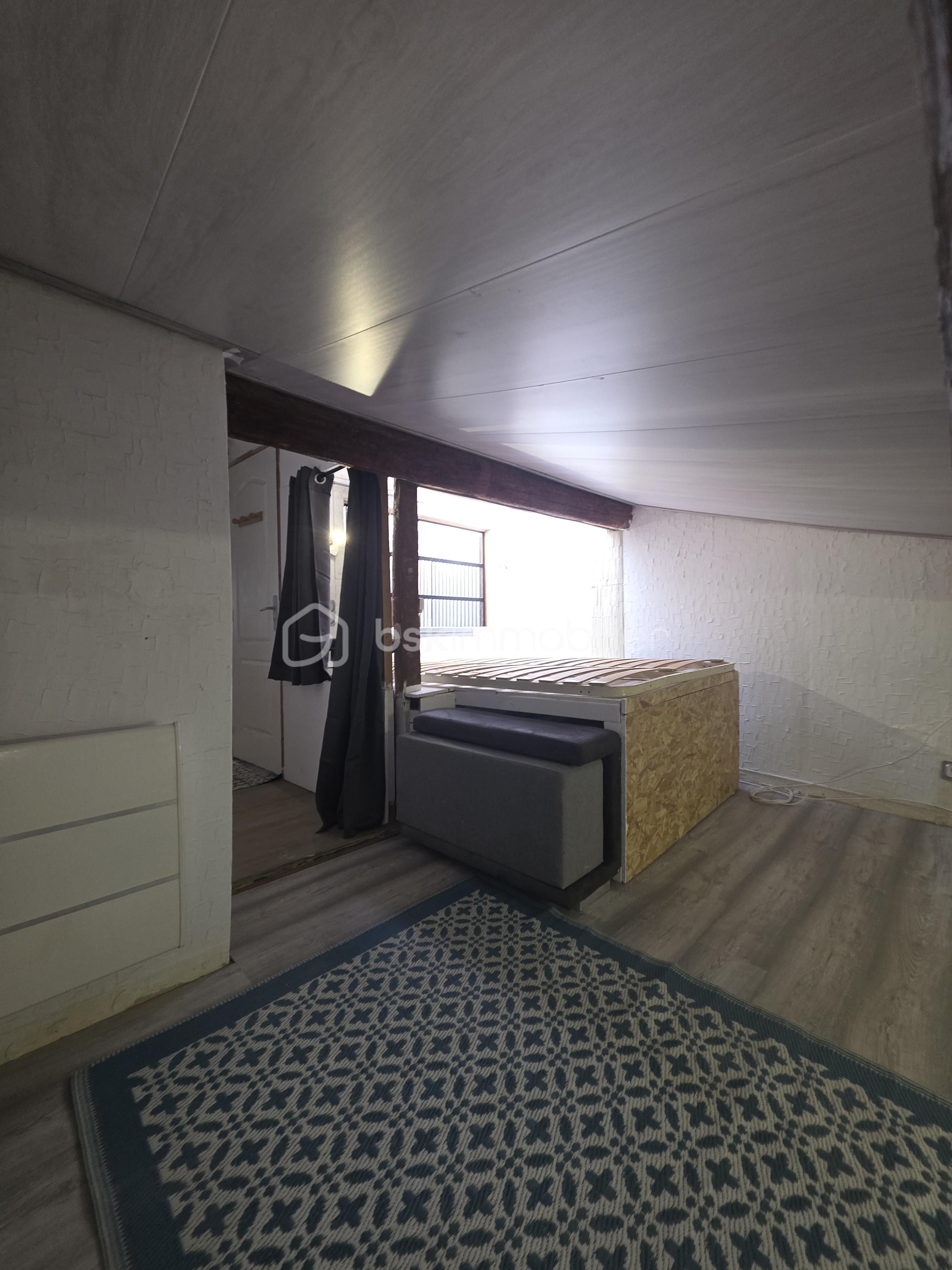 Immeuble mixte de 140 m² - 20260103_145032.jpg