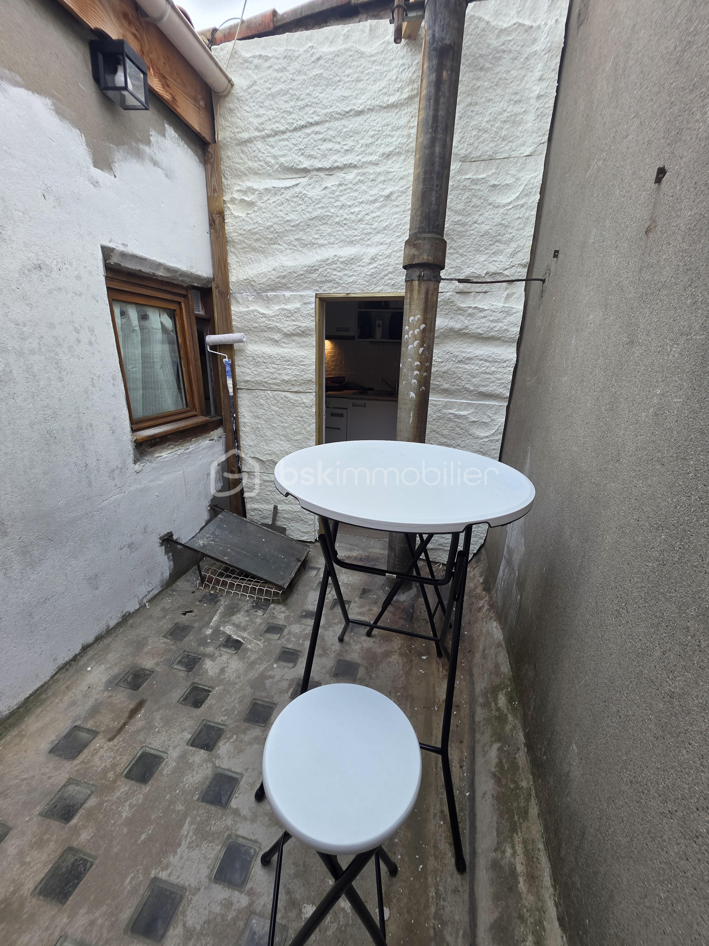 Immeuble mixte de 140 m² - 20260103_150604.jpg