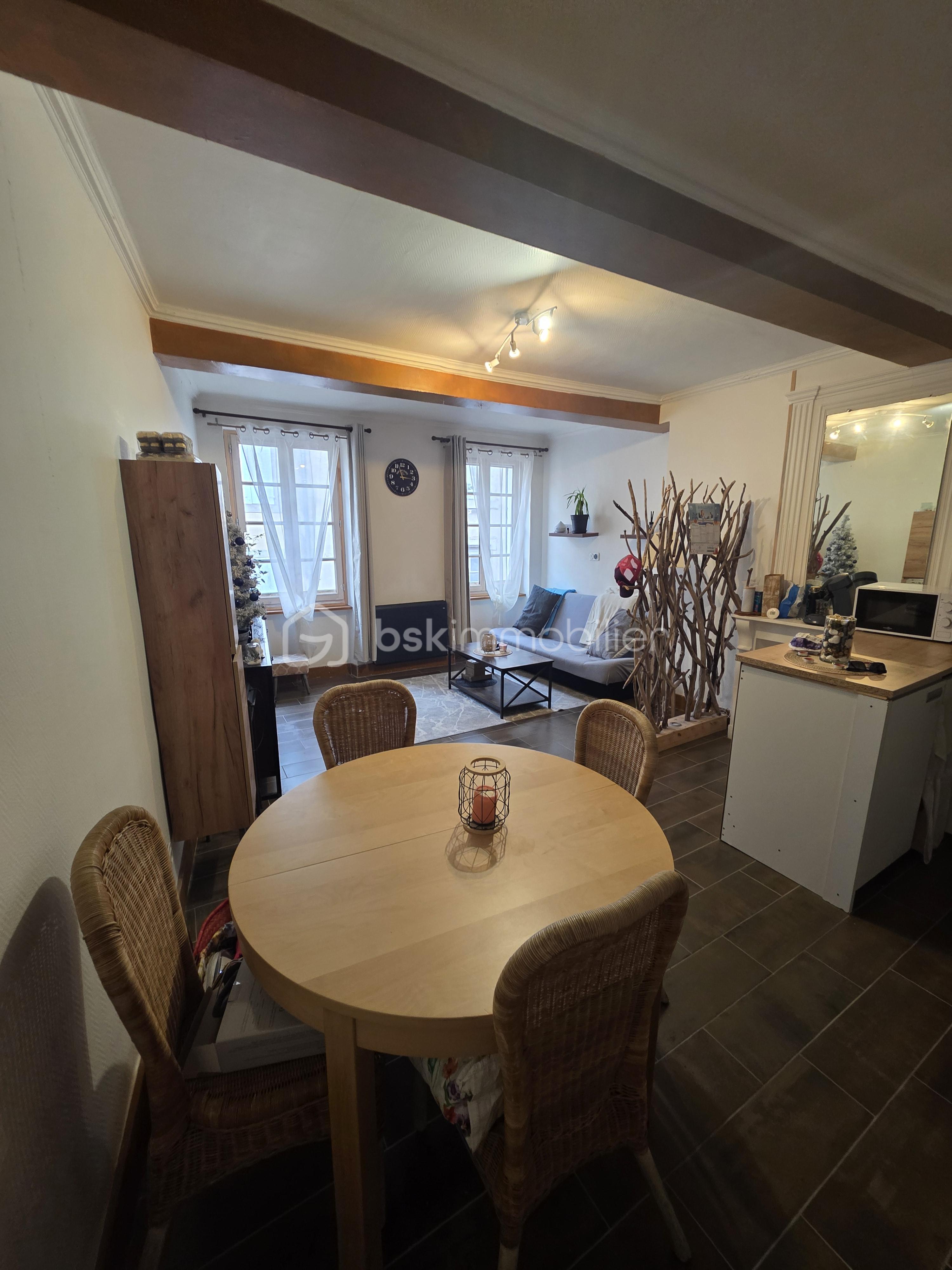 Immeuble mixte de 140 m² - 20260103_145807.jpg