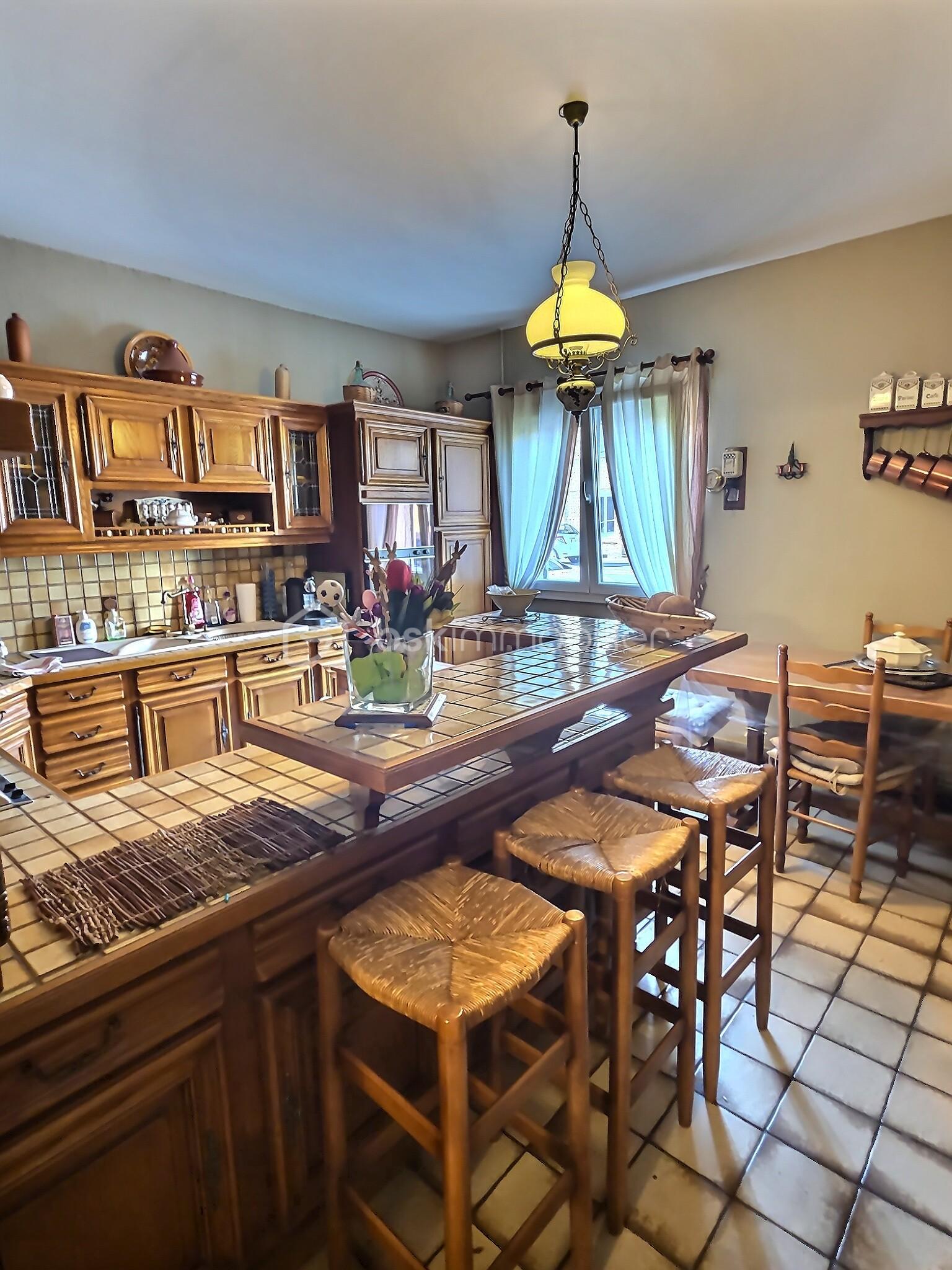 Maison de ville de 328 m² - exposio_132653551.jpg