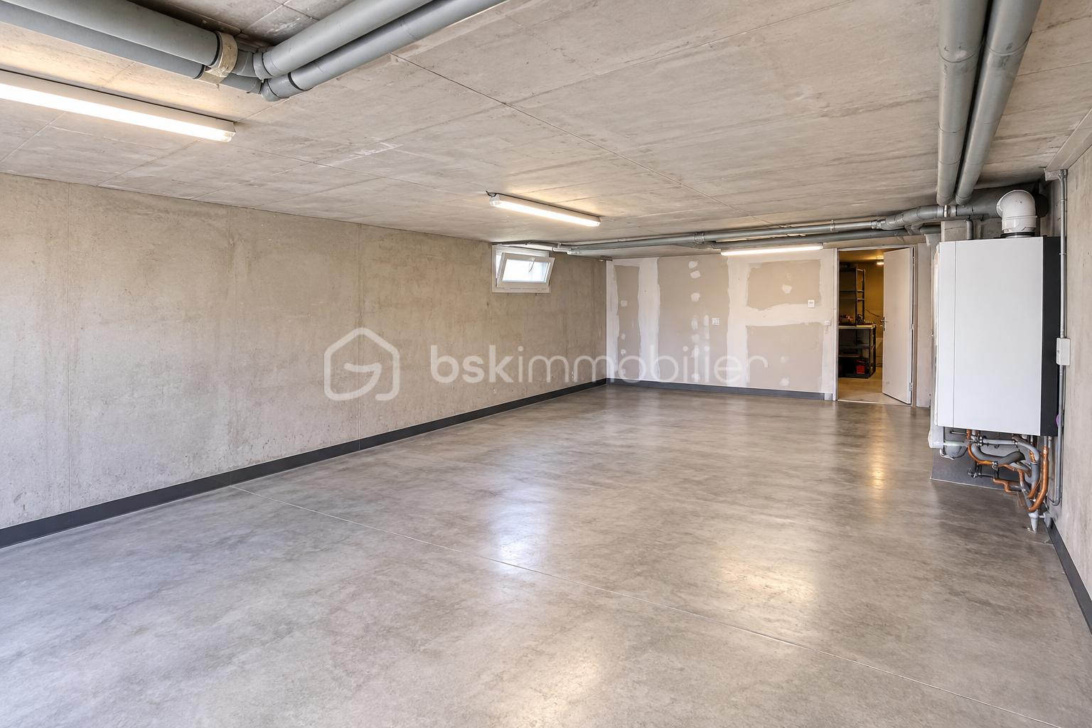 GARAGE G.png