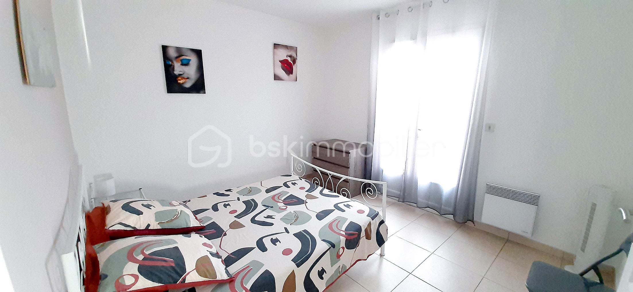 Villa de 115 m² - CHAMBRE ETG 2.jpg