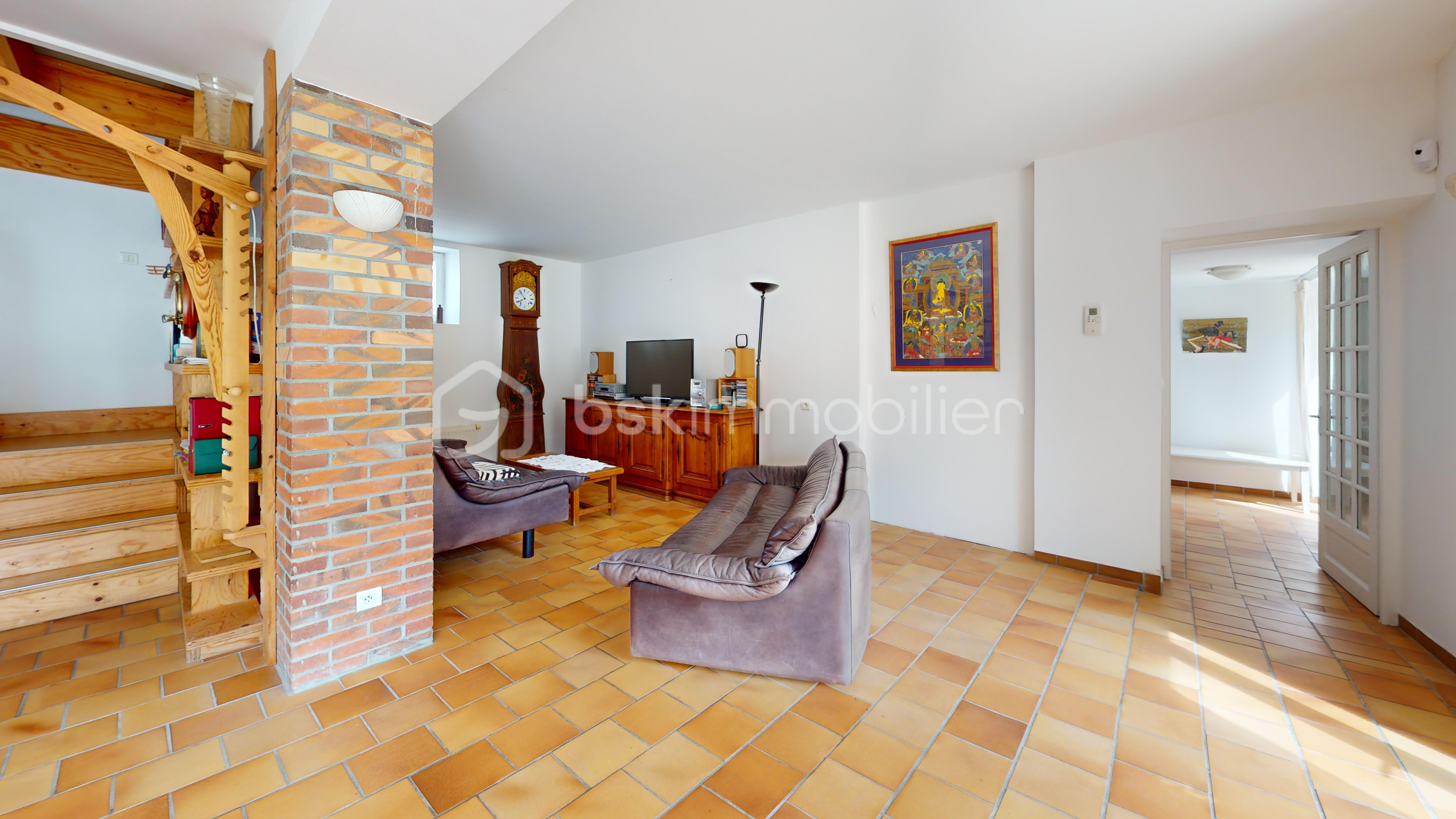 Maison-Freville-Living-Room 4.jpg