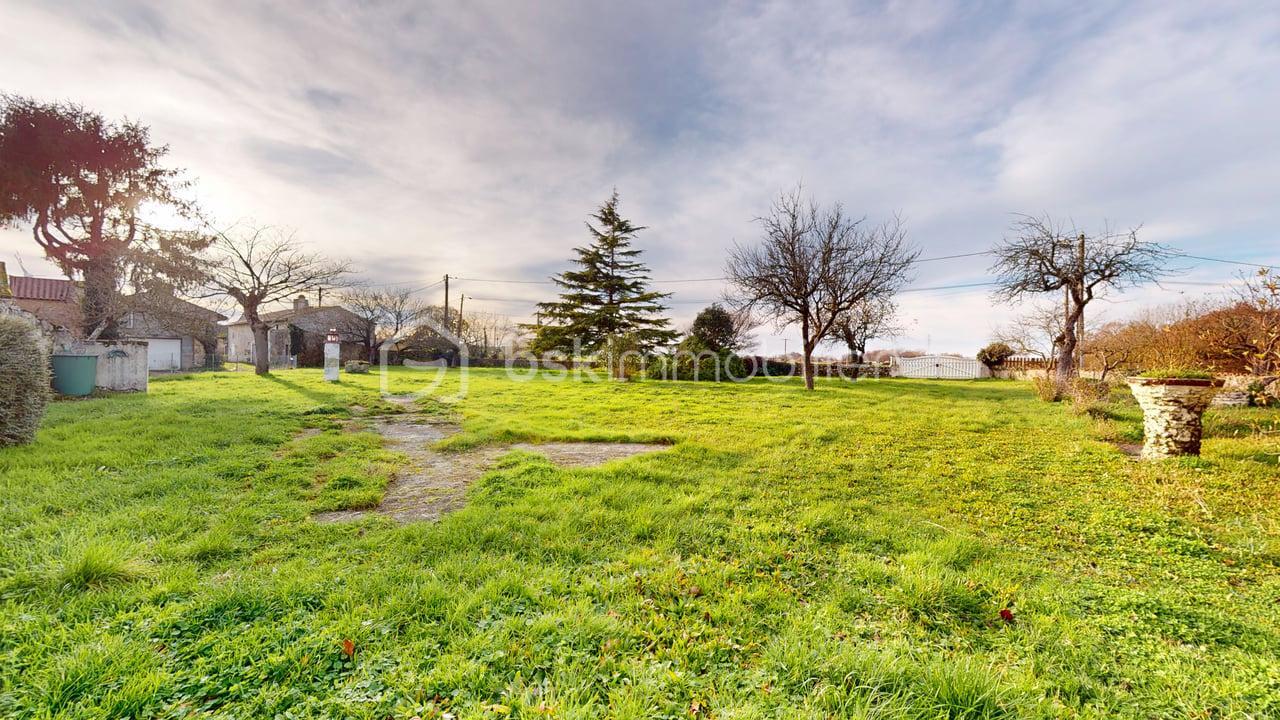 Maison charentaise de 66,46 m² - Maison-ARCHINGEAY-mandat-n-222211-12102025_111008.jpg