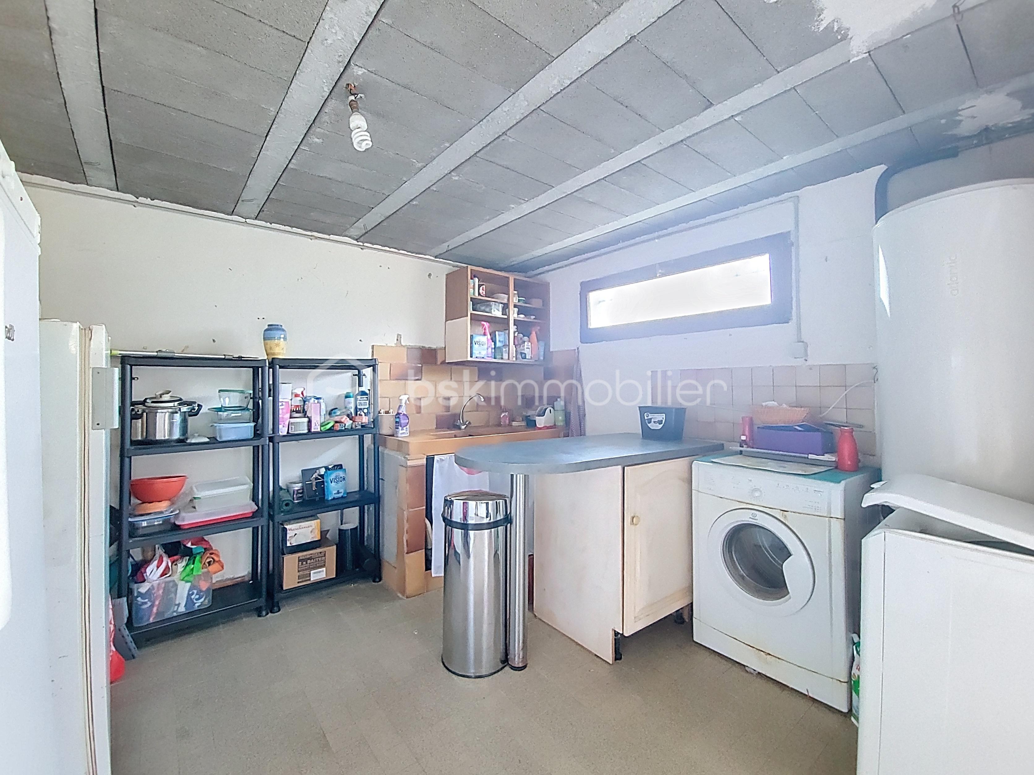 Maison traditionnelle de 134 m² - Ss-sol (2).jpg